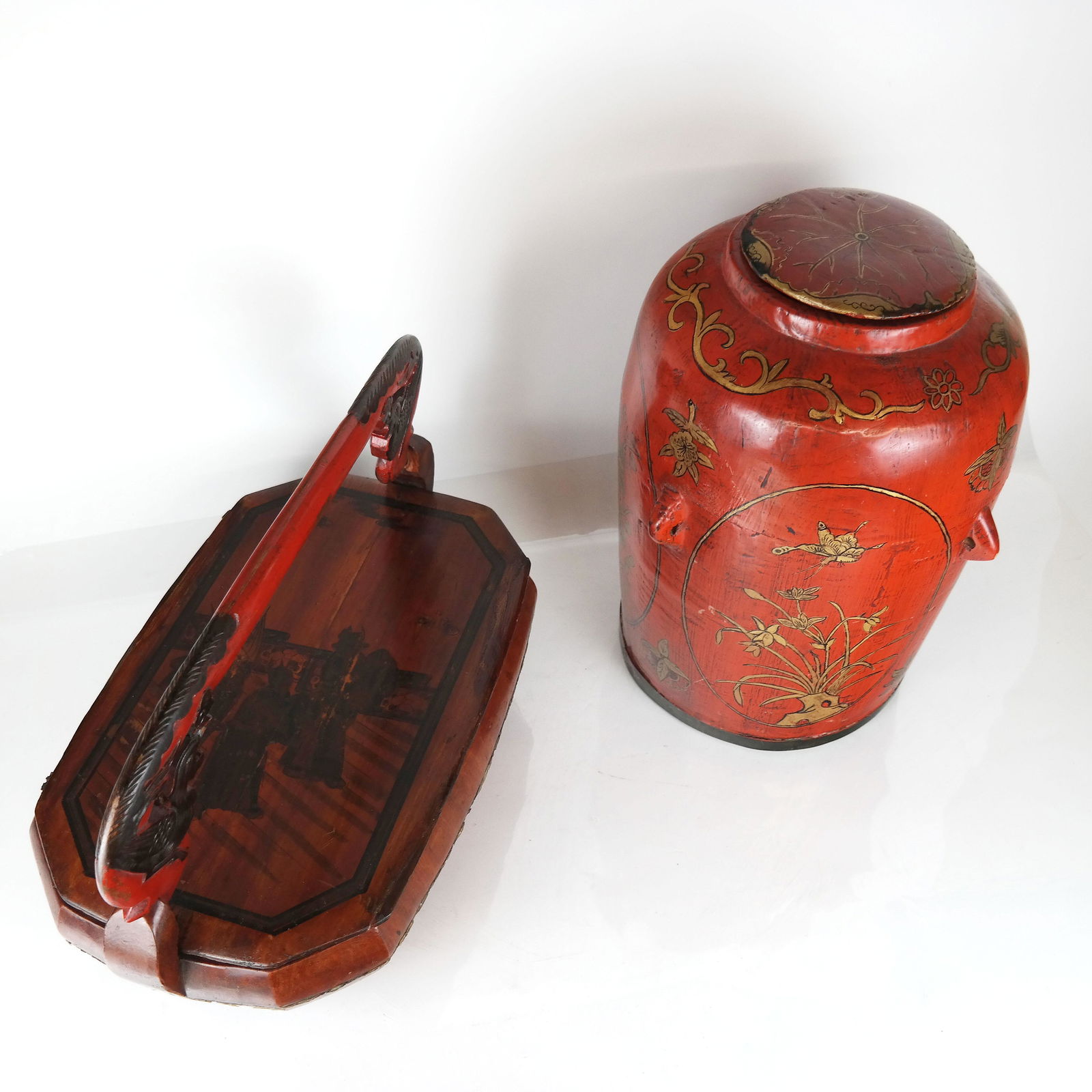 Two Chinese Red Lacquer Containers (1 of 13)