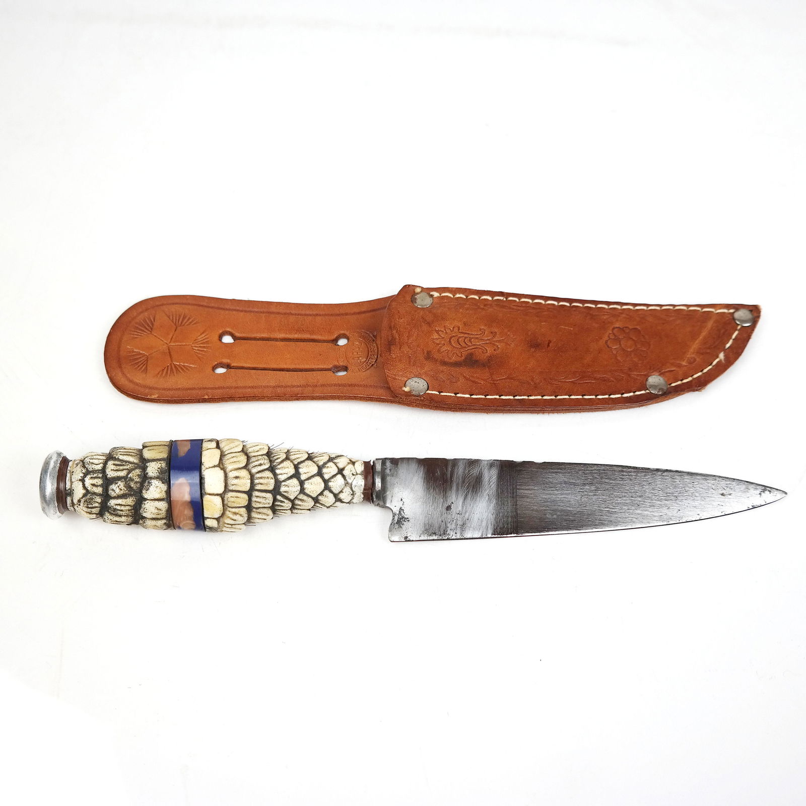 Argentinian Gaucho Knife in Sheath (1 of 11)