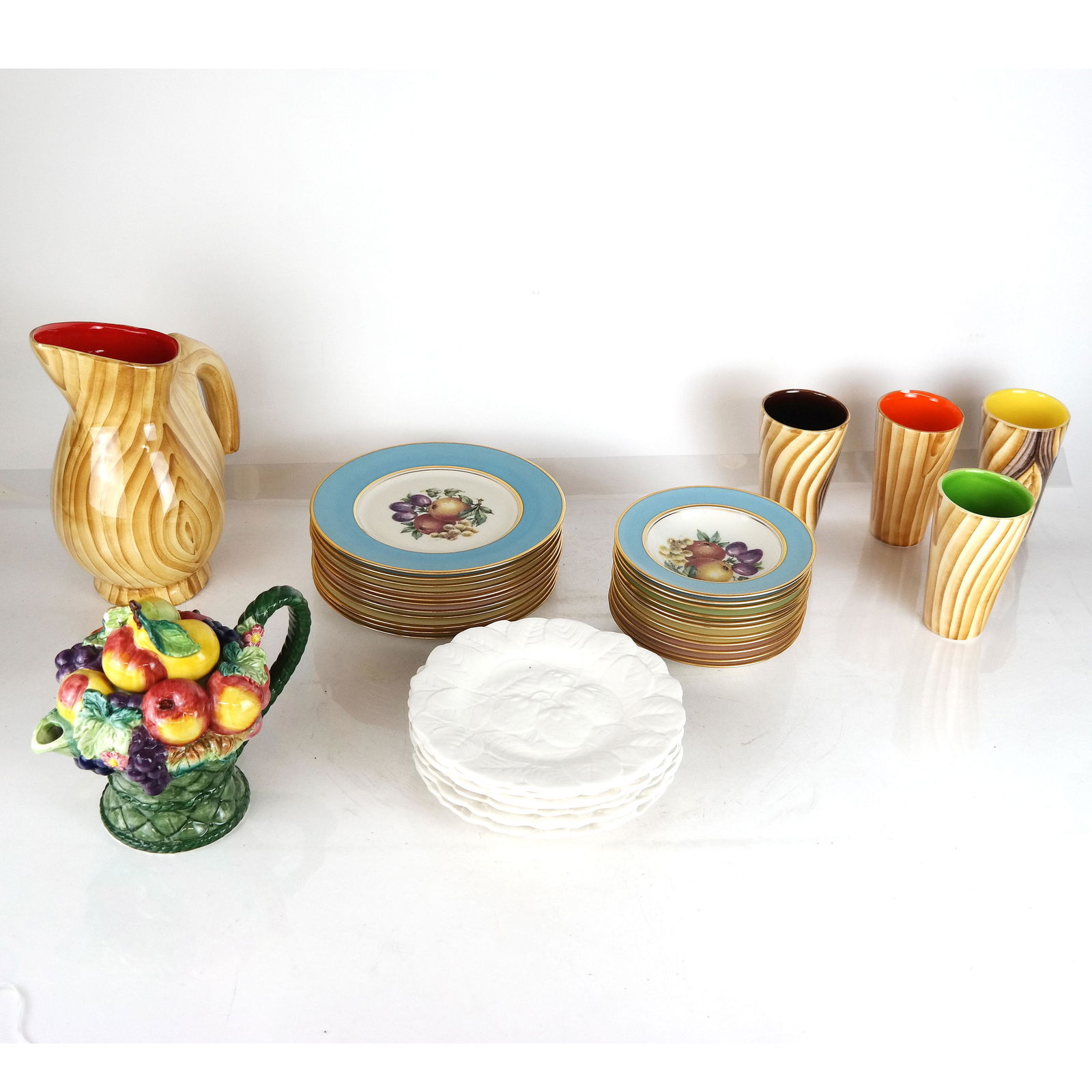 Assorted Porcelain Plates and Drink Set (1 of 16)