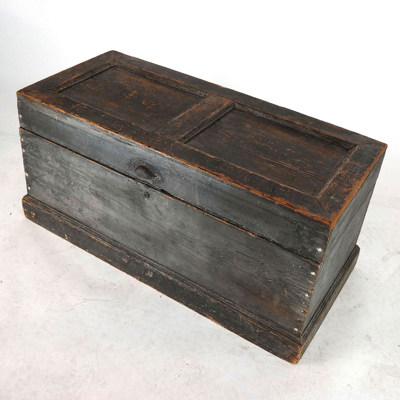 Antique American Tool / Blanket Chest (1 of 10)