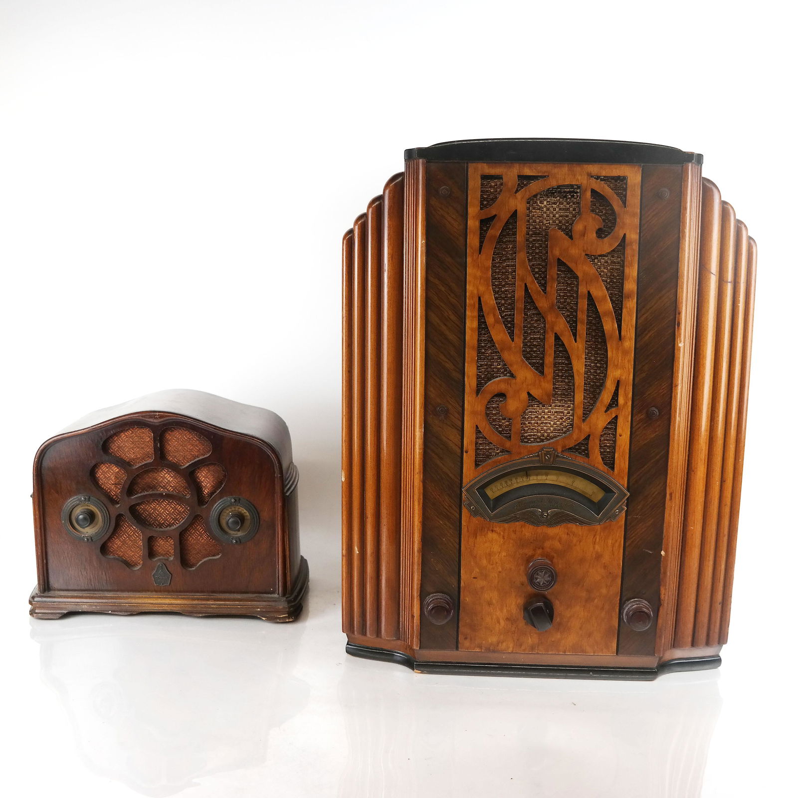 Two 1930s Radios by Emerson, Stewart-Warner (1 of 15)
