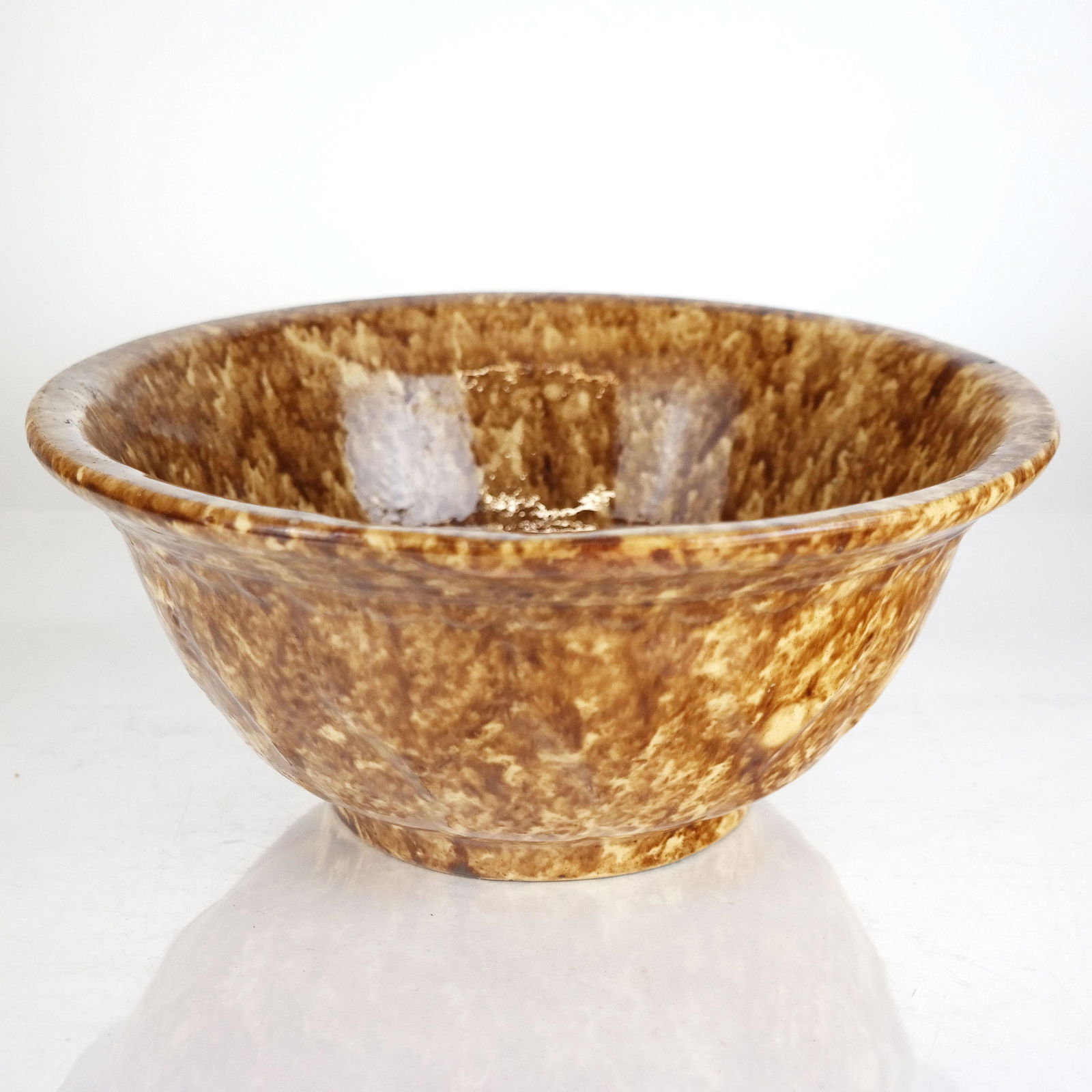 Rockingham Glazed Ceramic Mixing Bowl (1 of 7)