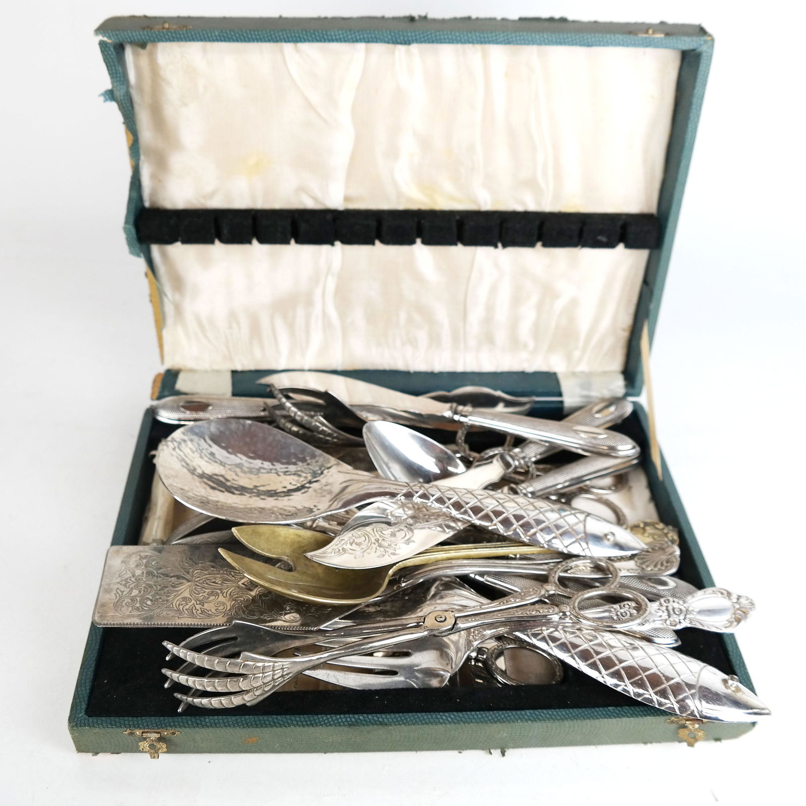 Assorted Silver Plate Service Articles (1 of 11)