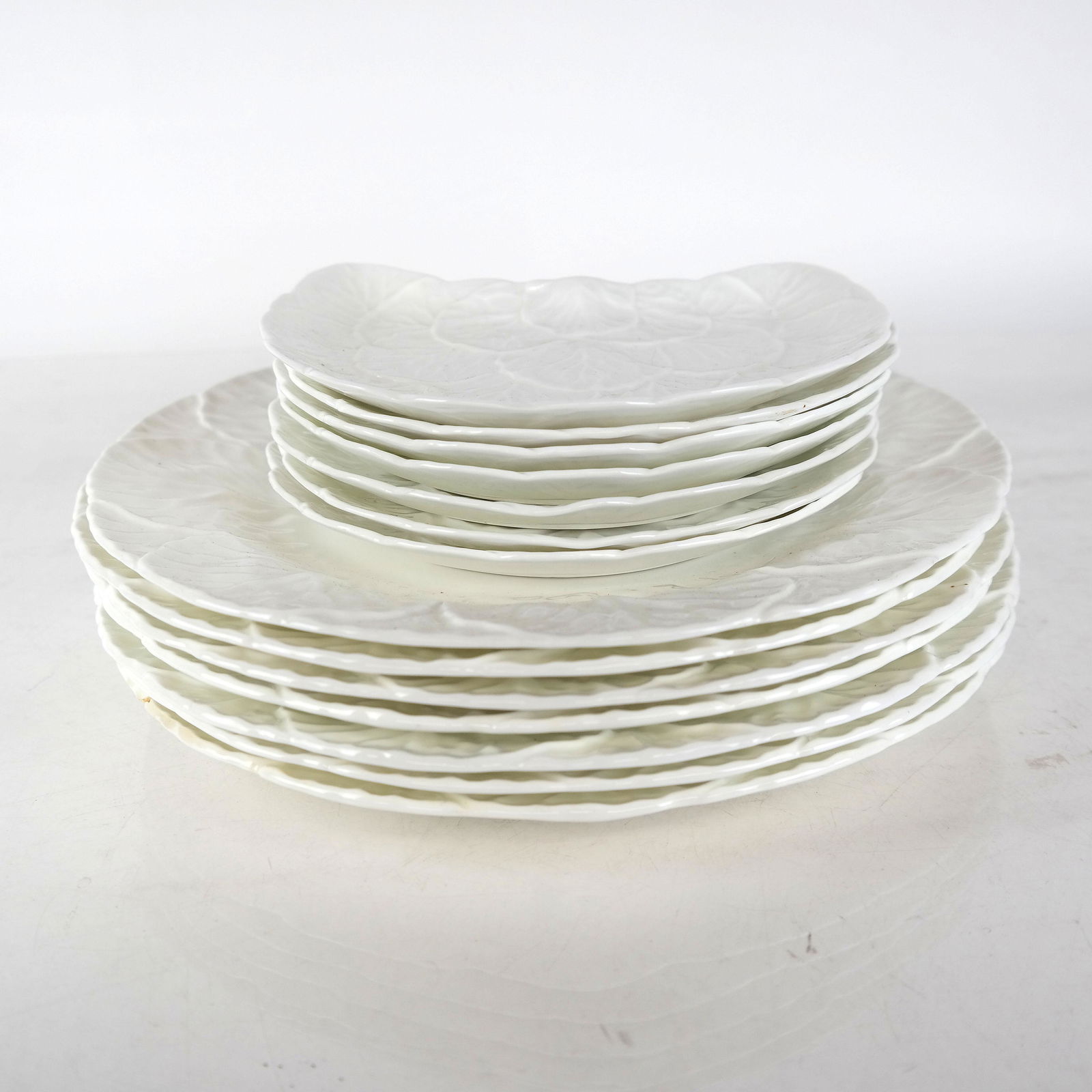 Fourteen Coalport Plates (1 of 10)