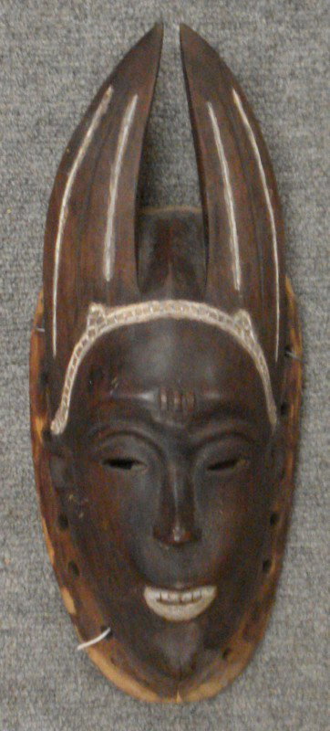 Rosewood Tribal Mask of a Man: Having a painted face. 14" x 6"
