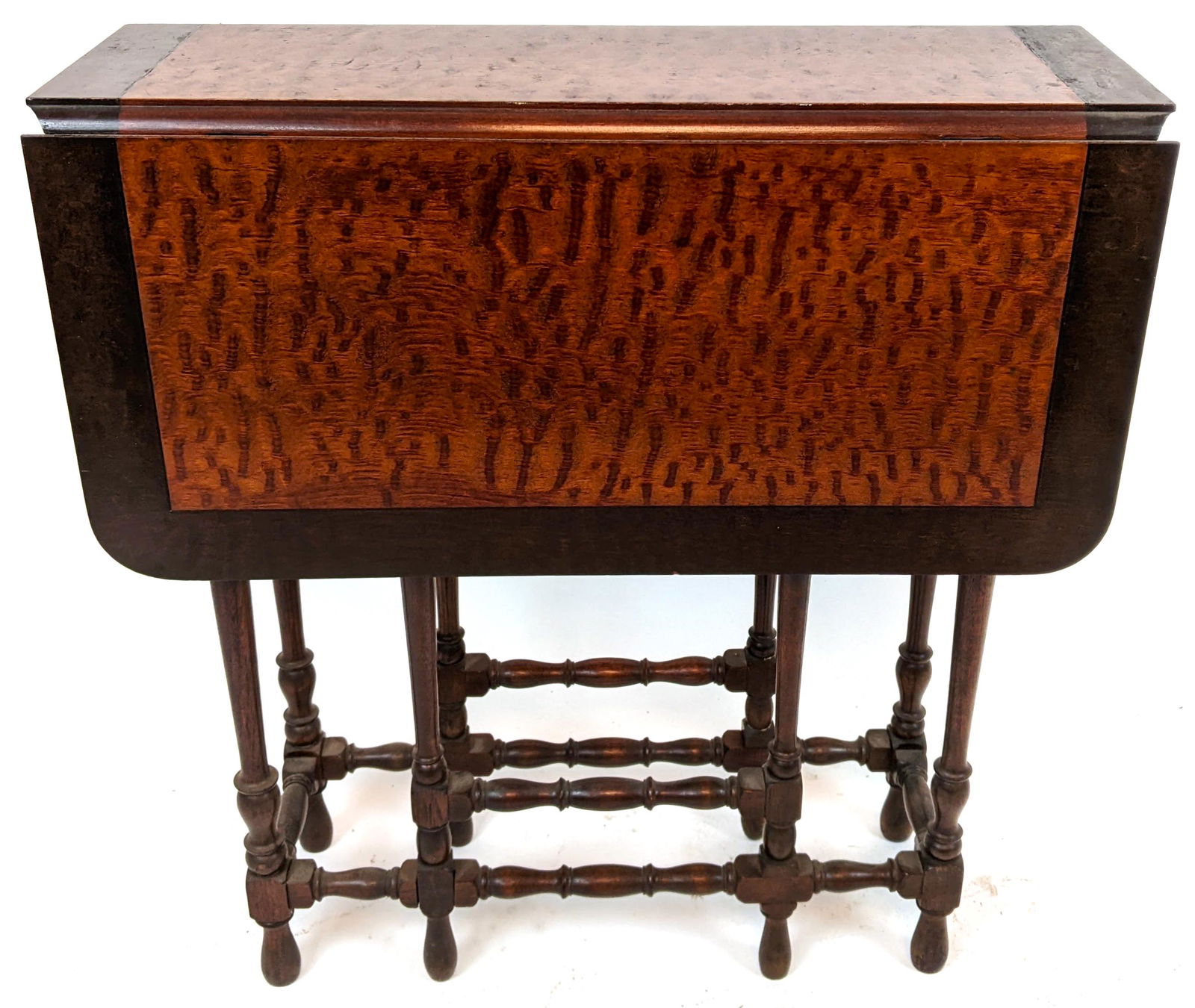 Walnut Drop-Side Gateleg Table (1 of 11)