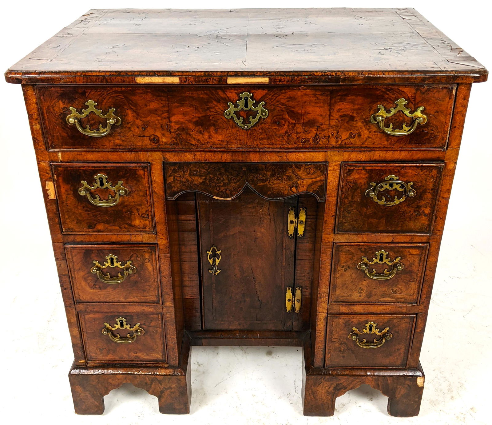 Early 18th C. George I Period Burl Walnut Kneehole Desk (1 of 13)
