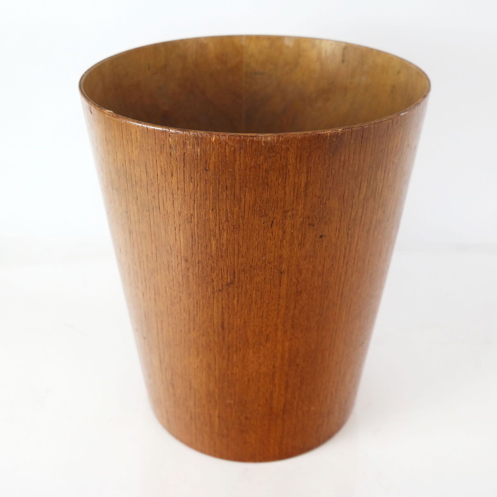 Martin Aberg Servex Waste Basket (1 of 7)