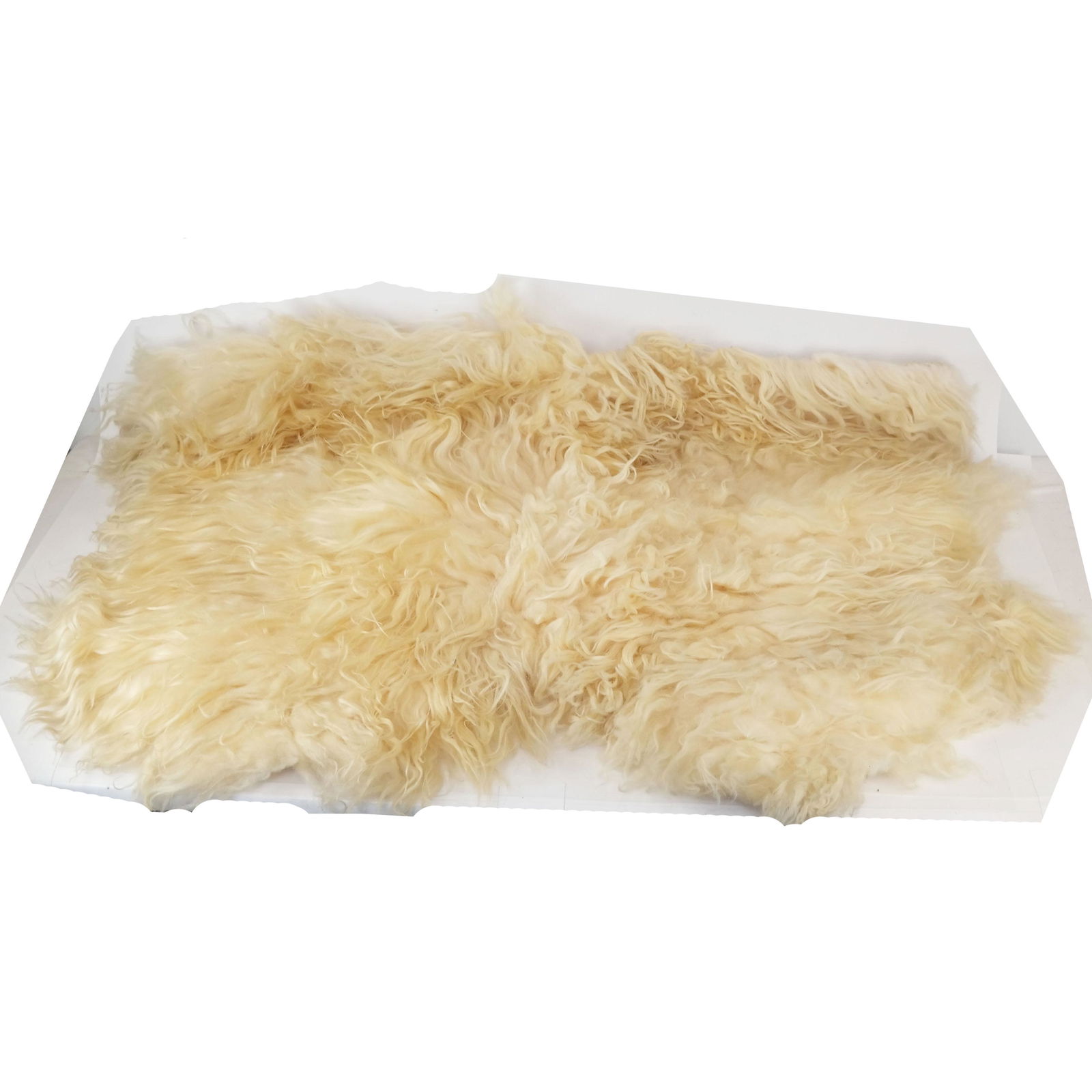 White Shag Fur Throw (1 of 8)