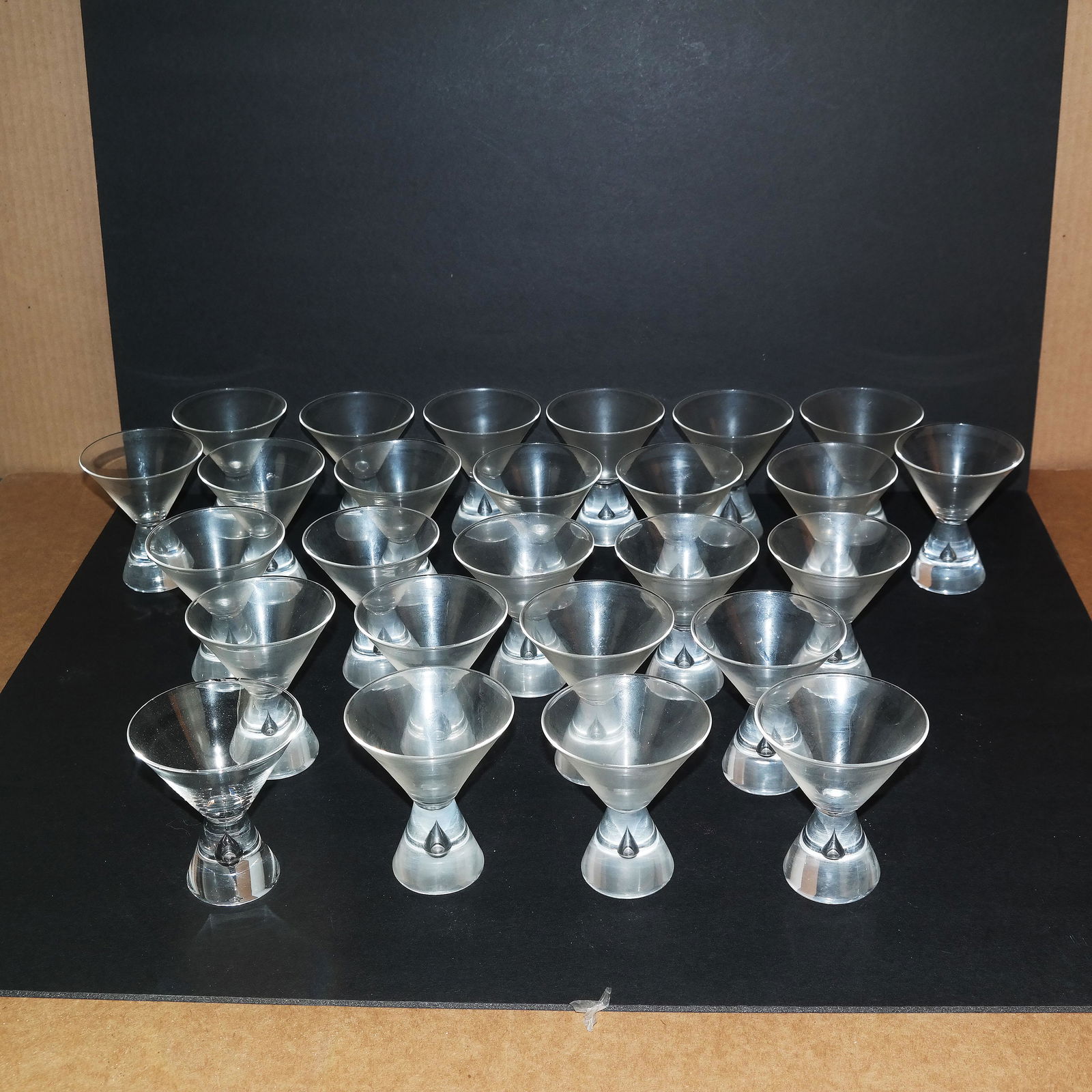 Set of 26 Steuben Glasses (1 of 7)
