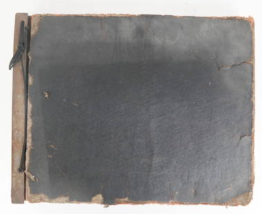 Photo Album WW I Personal Photo Collection: Photo album belonging to Carlton Palmer, containing his personal photos of World War I, all mounted, approx. 86, with notes and descriptions. A rare collectible, as these photos will not have been