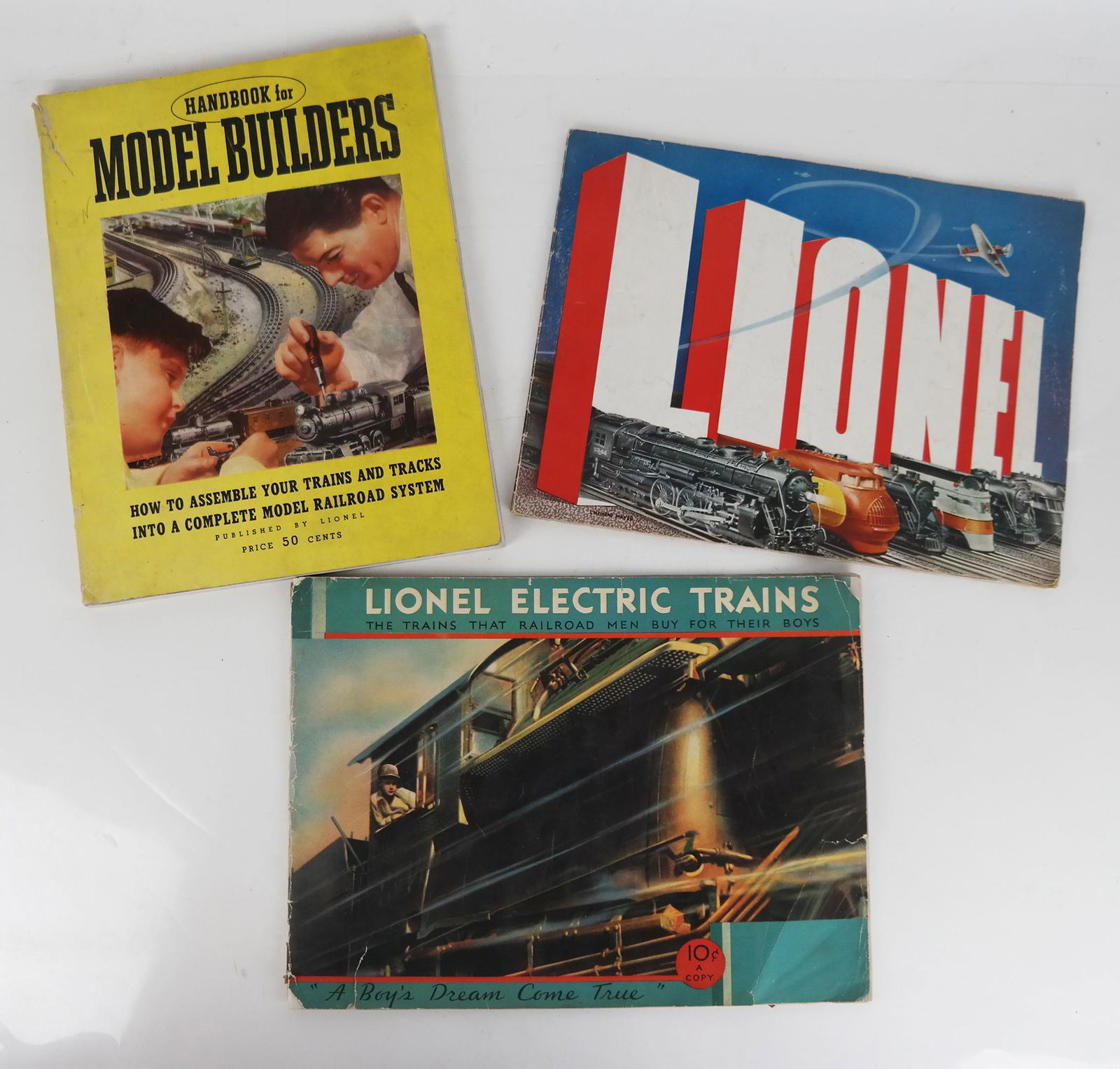 Three Vintage Lionel Trains Books (1 of 14)