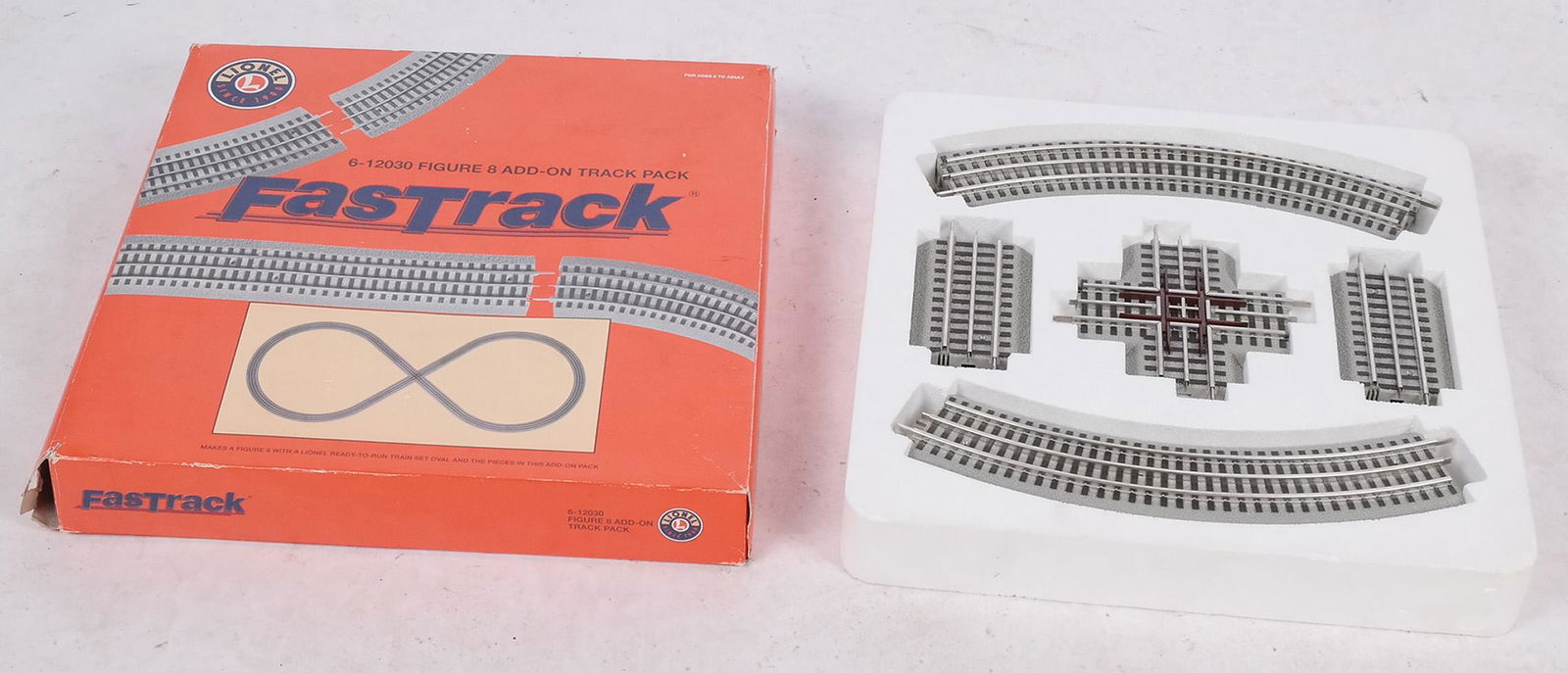 Lionel Trains Fastrack Add-On Figure 8 Tracks (1 of 4)