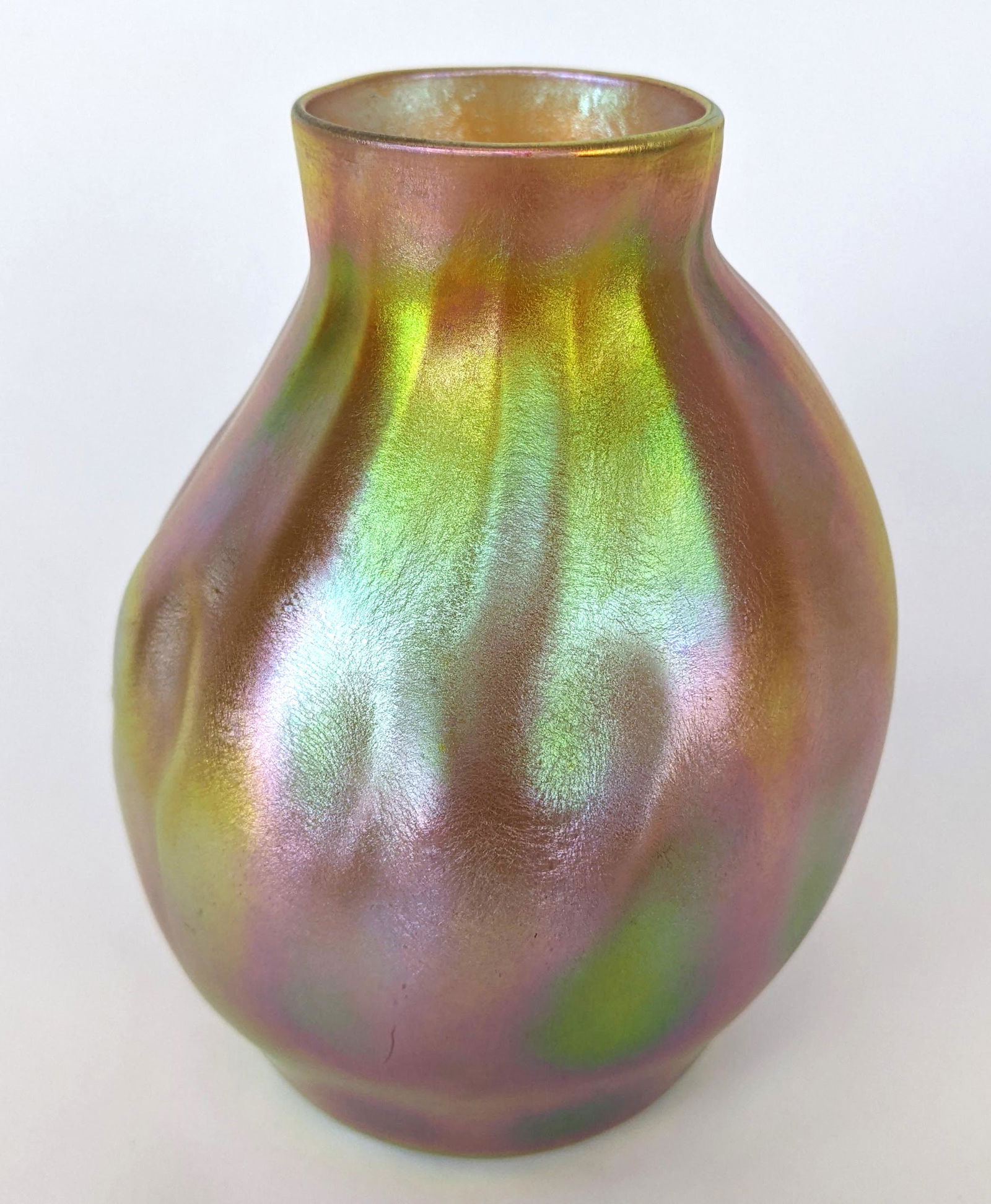 Louis Comfort Tiffany Vase (1 of 12)