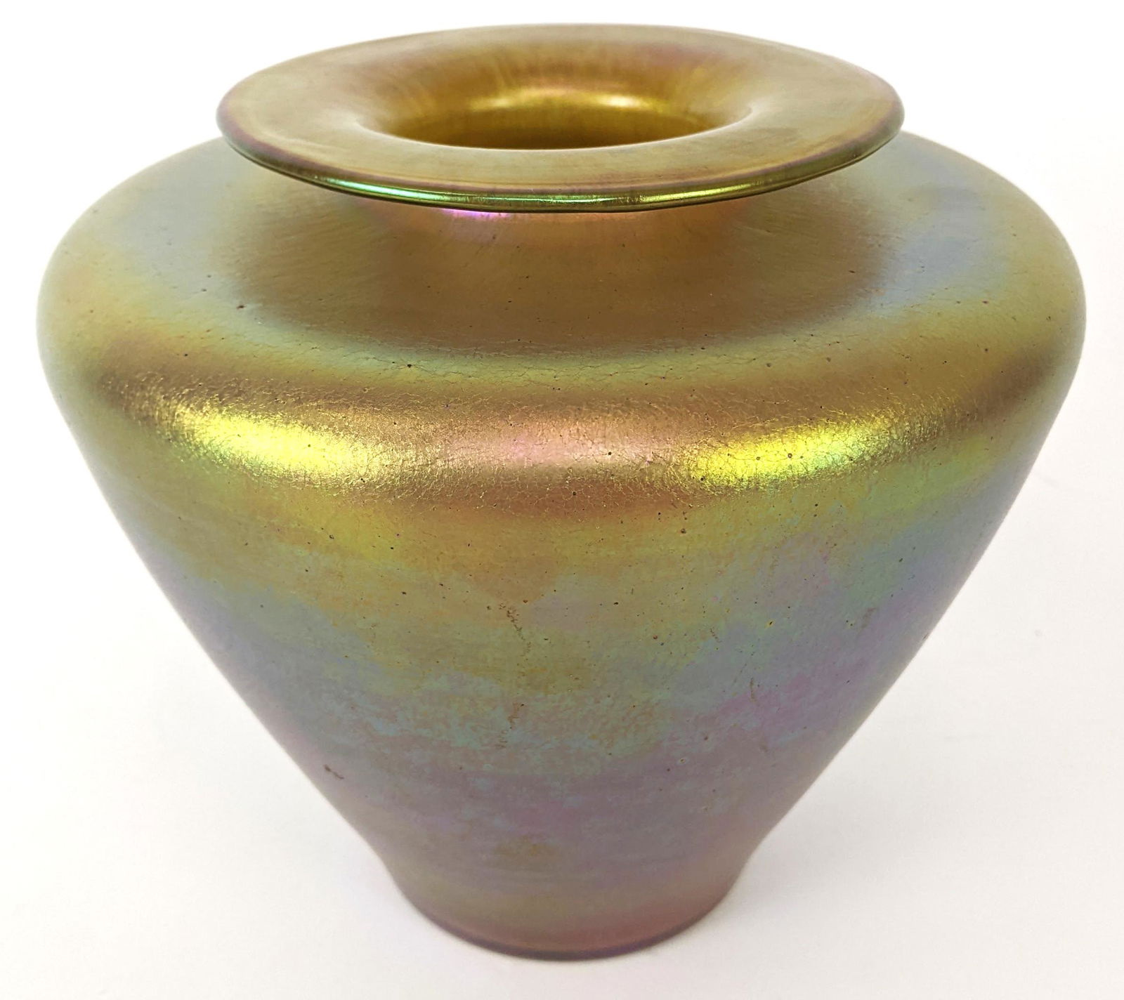 Iridescent Tiffany-Style Vase (1 of 11)