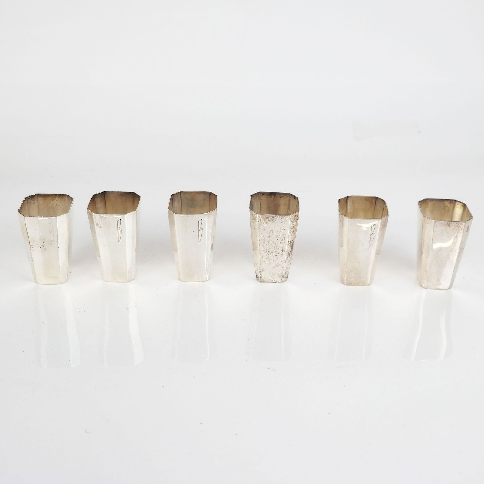 Set of Six Art Deco Sterling Silver Cups (1 of 8)