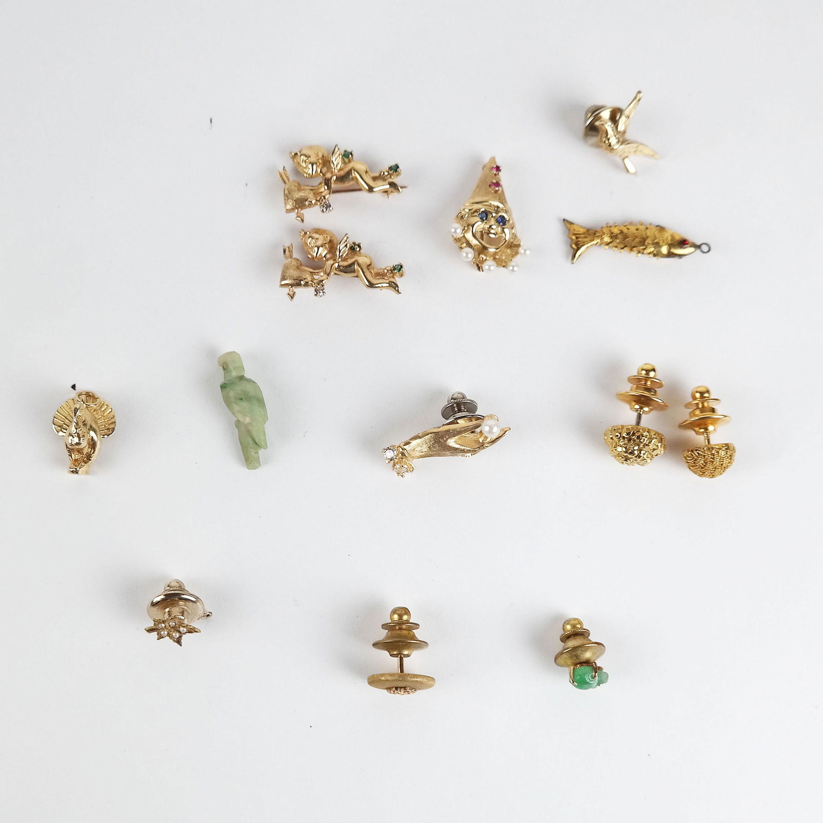 Lot of 17 Assorted Gold & Gold Filled Jewelry (1 of 10)