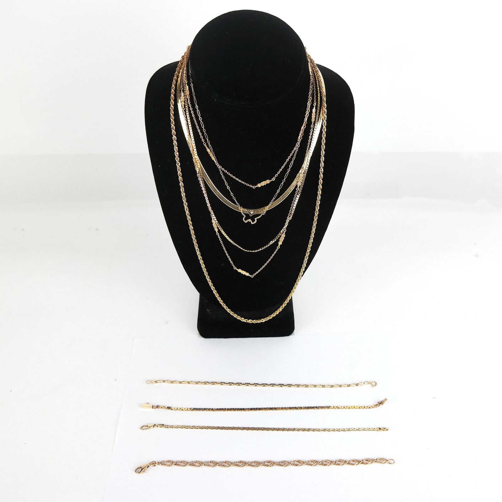 14K Yellow Gold Bracelets and Chains - 10 Pcs (1 of 16)