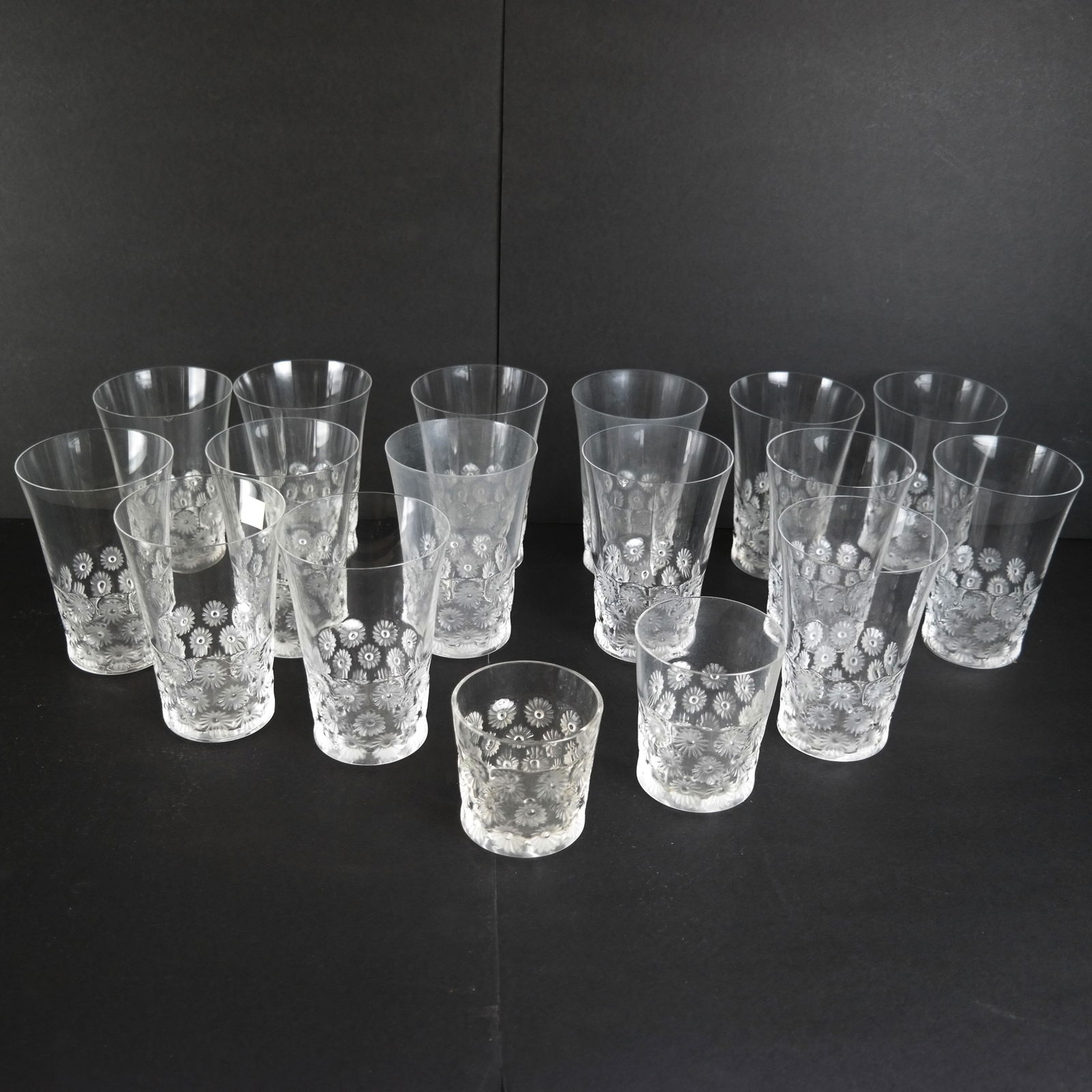 Set of 15 Lalique Drinking Glasses (1 of 9)