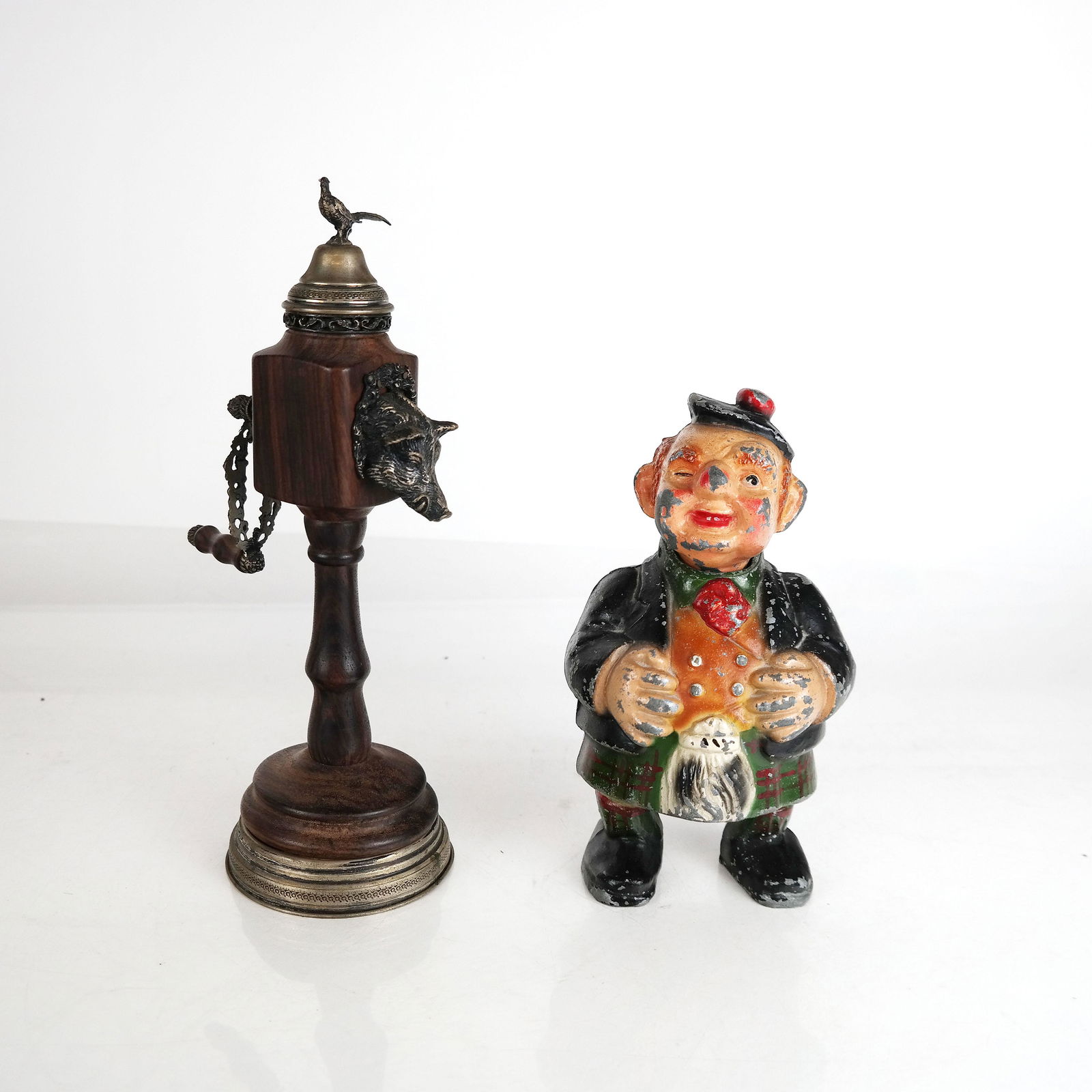 Three Vintage Novelty Collectibles (1 of 8)