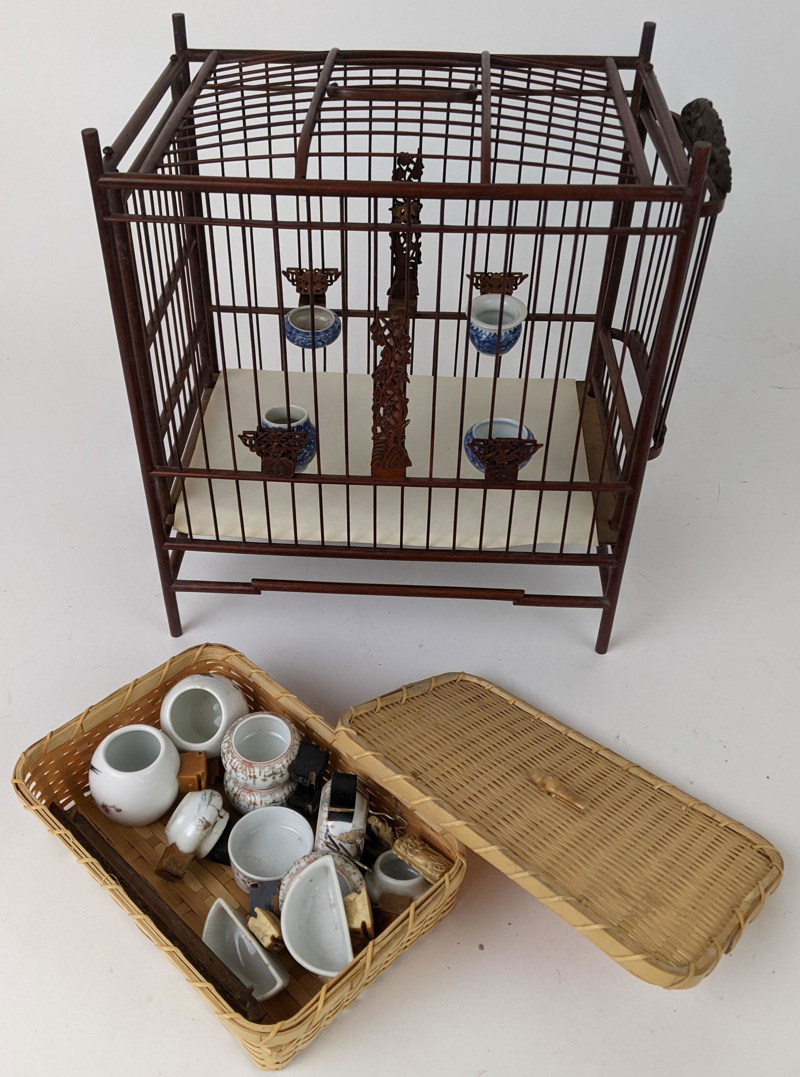 Chinese Rosewood Bird Cage (1 of 15)