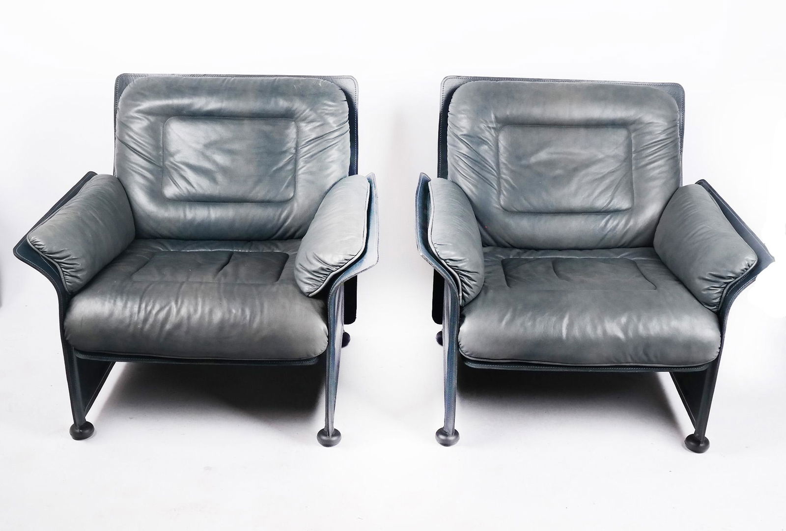 Pair of Mariani for Pace Lounge Chairs (1 of 11)