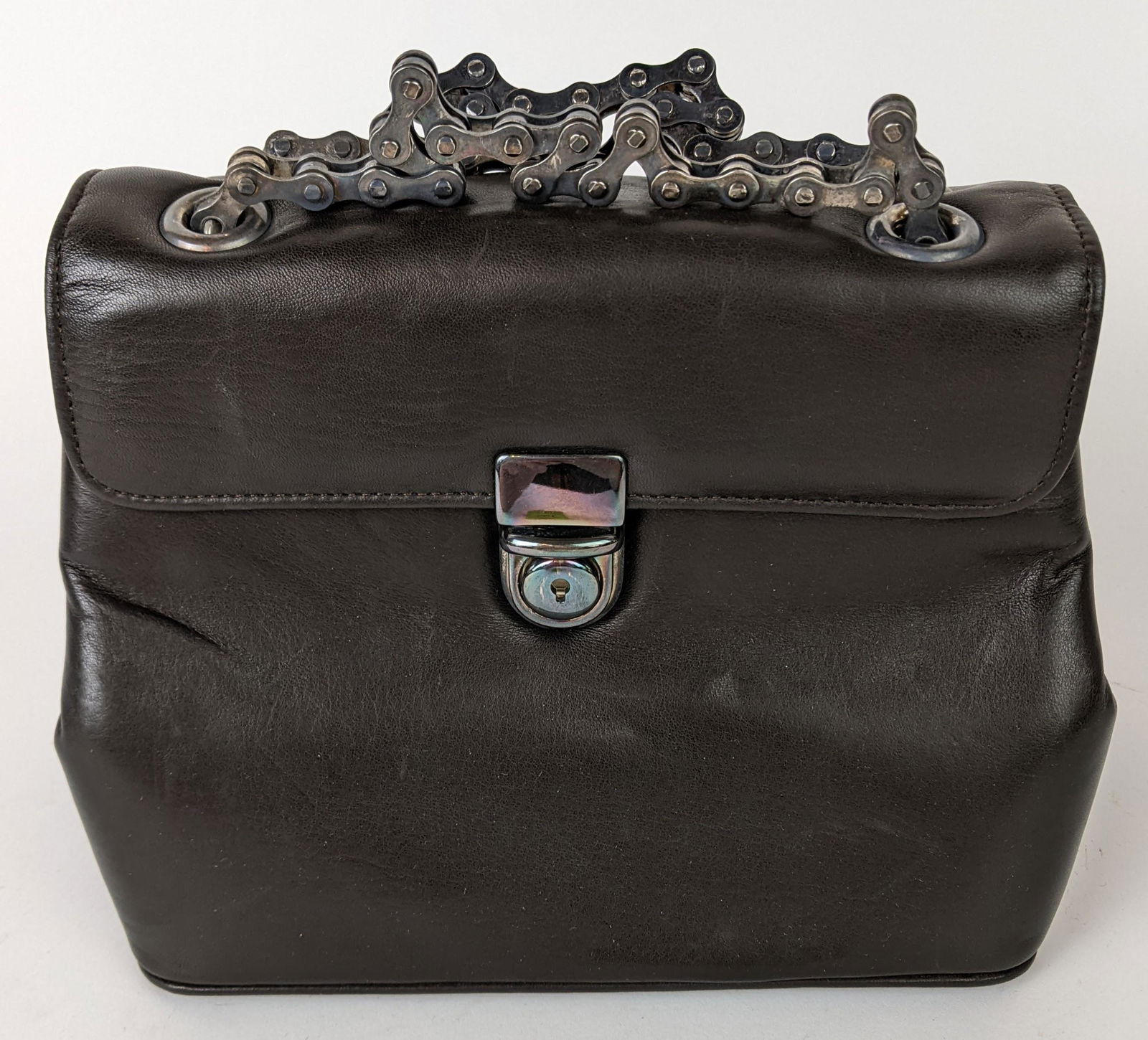 Fevrier Leather Ladies Handbag (1 of 8)