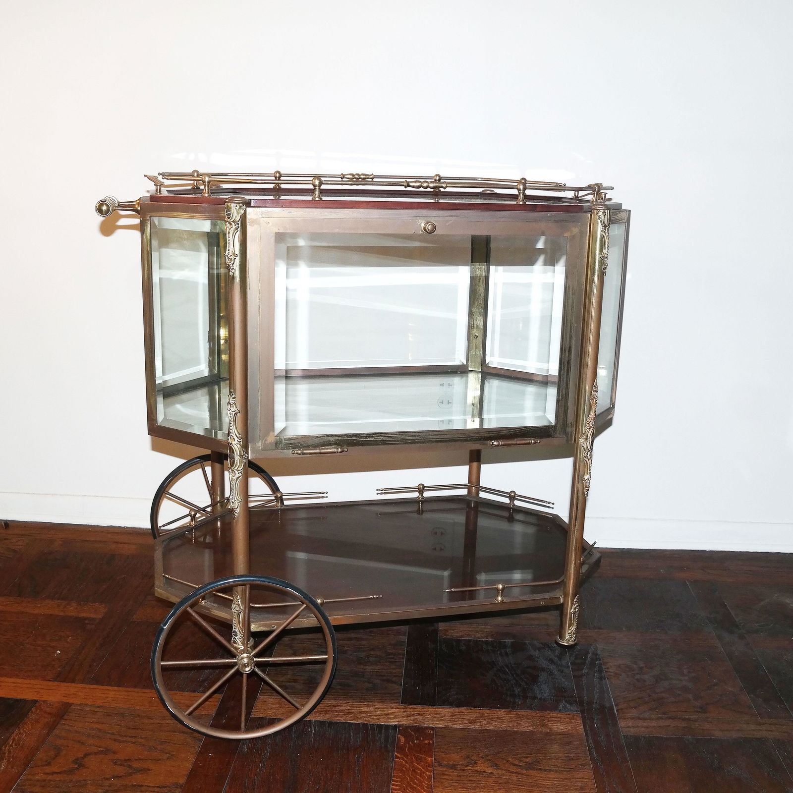 Regency-Style Octagonal Bar / Tea Cart (1 of 14)