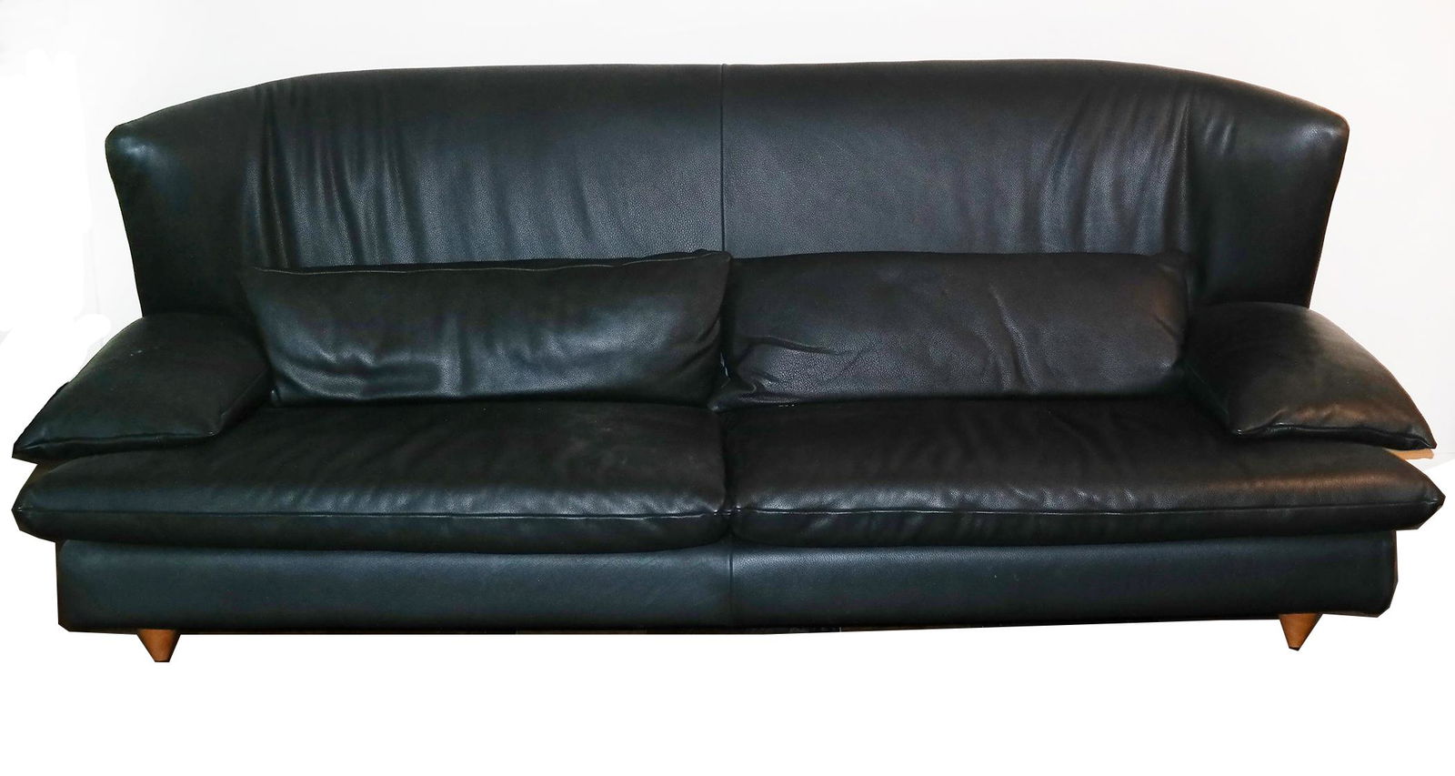 I4 Mariani Black Leather Sofa (1 of 11)