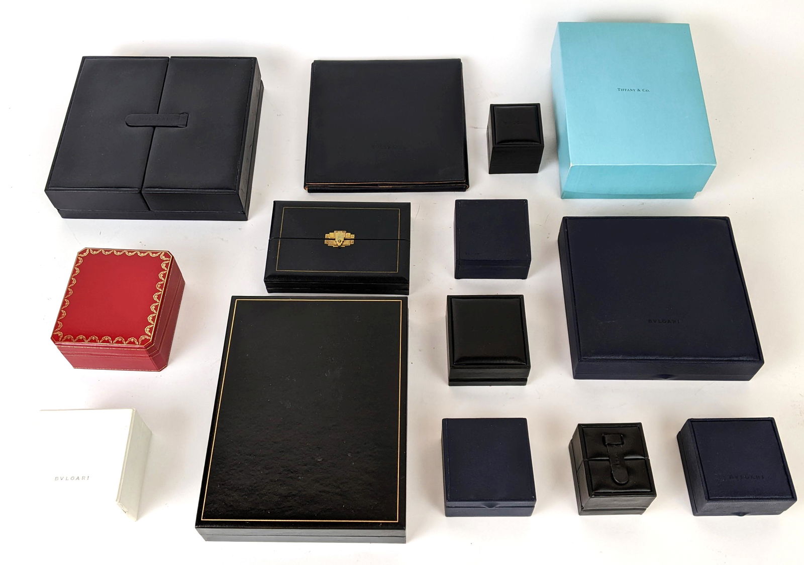 Twelve Empty Gift / Jewelry Boxes (1 of 10)