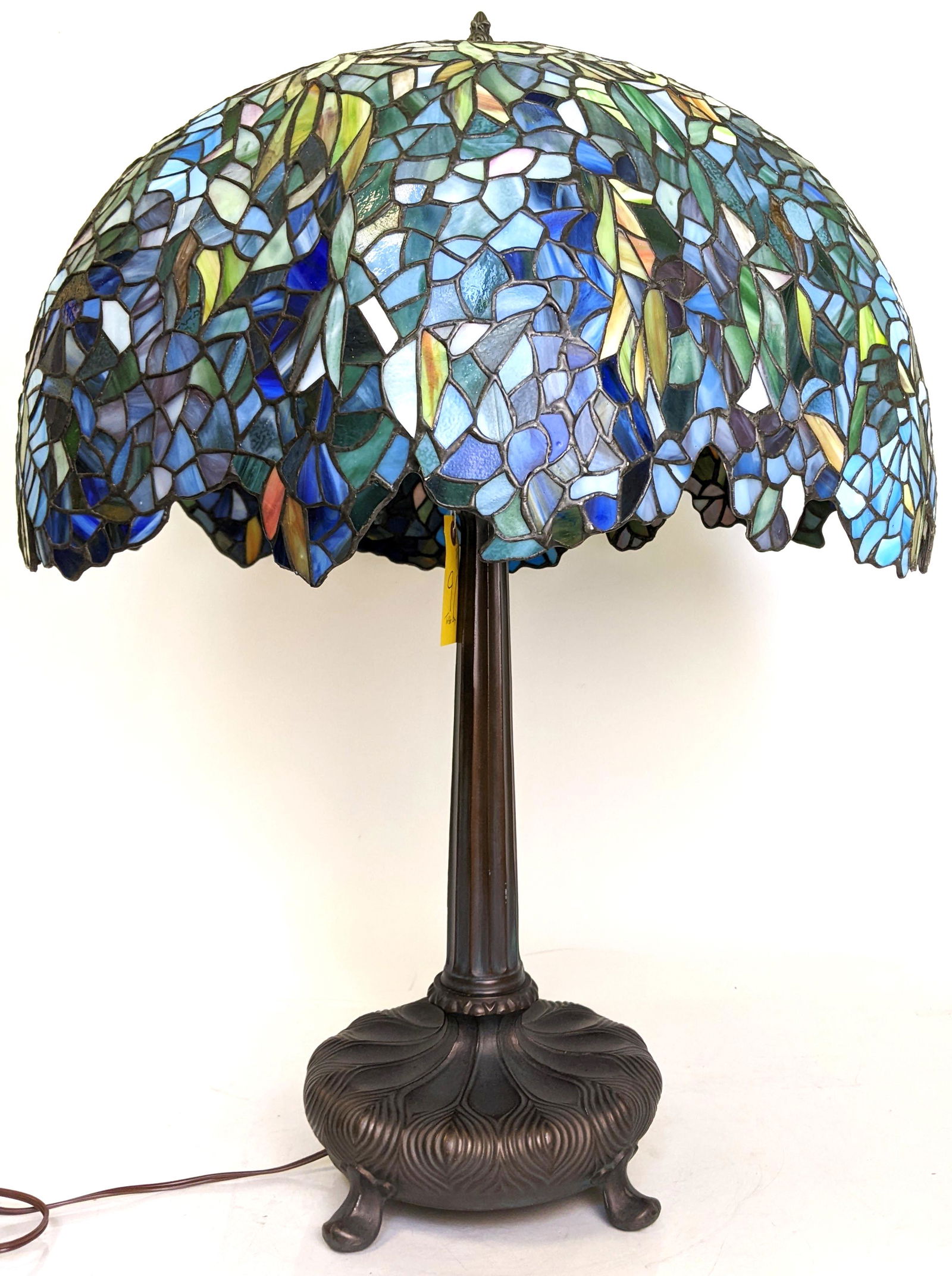 Leaded Glass Table Lamp (1 of 19)
