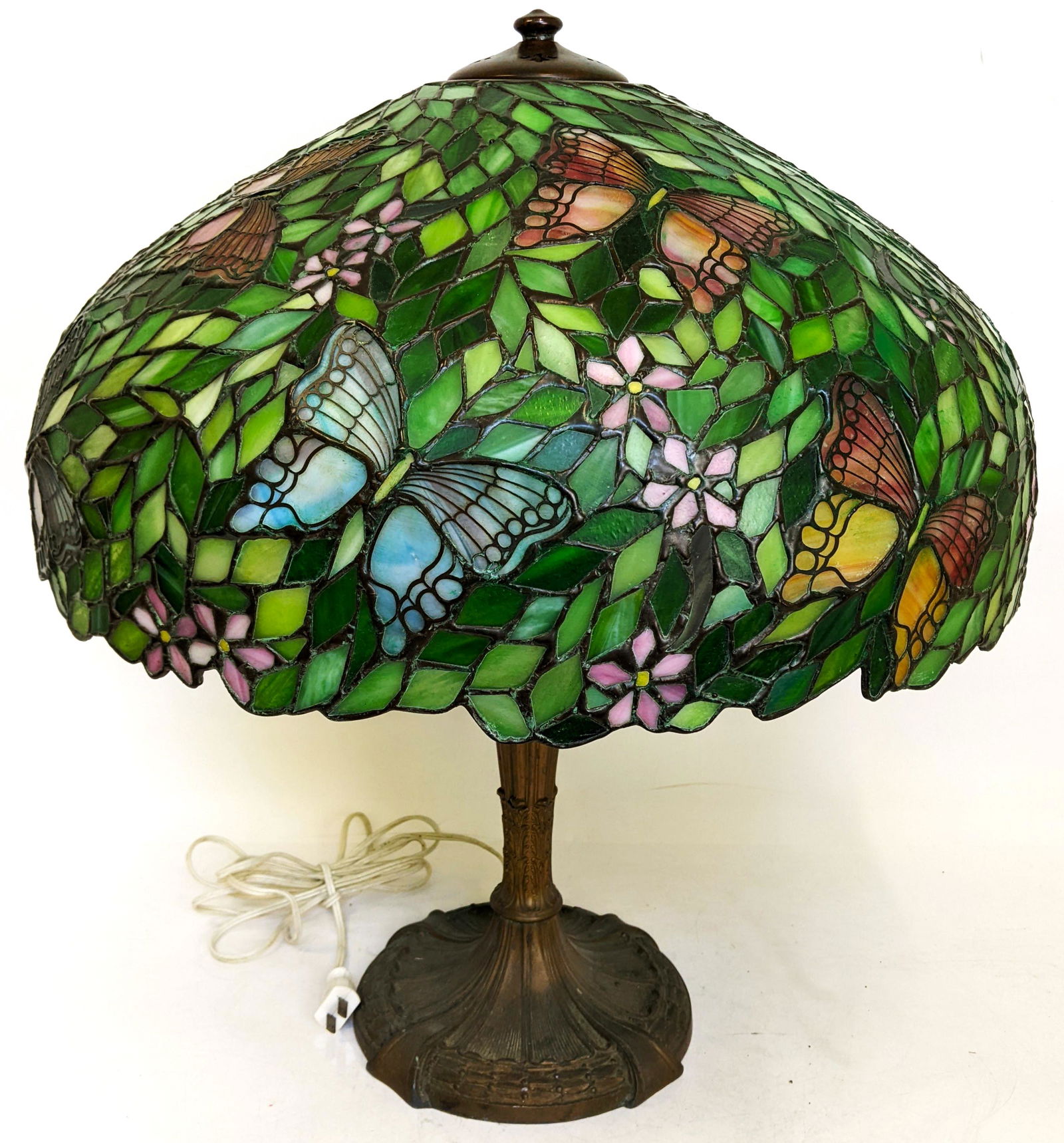 Handel Leaded Glass Table Lamp (1 of 20)
