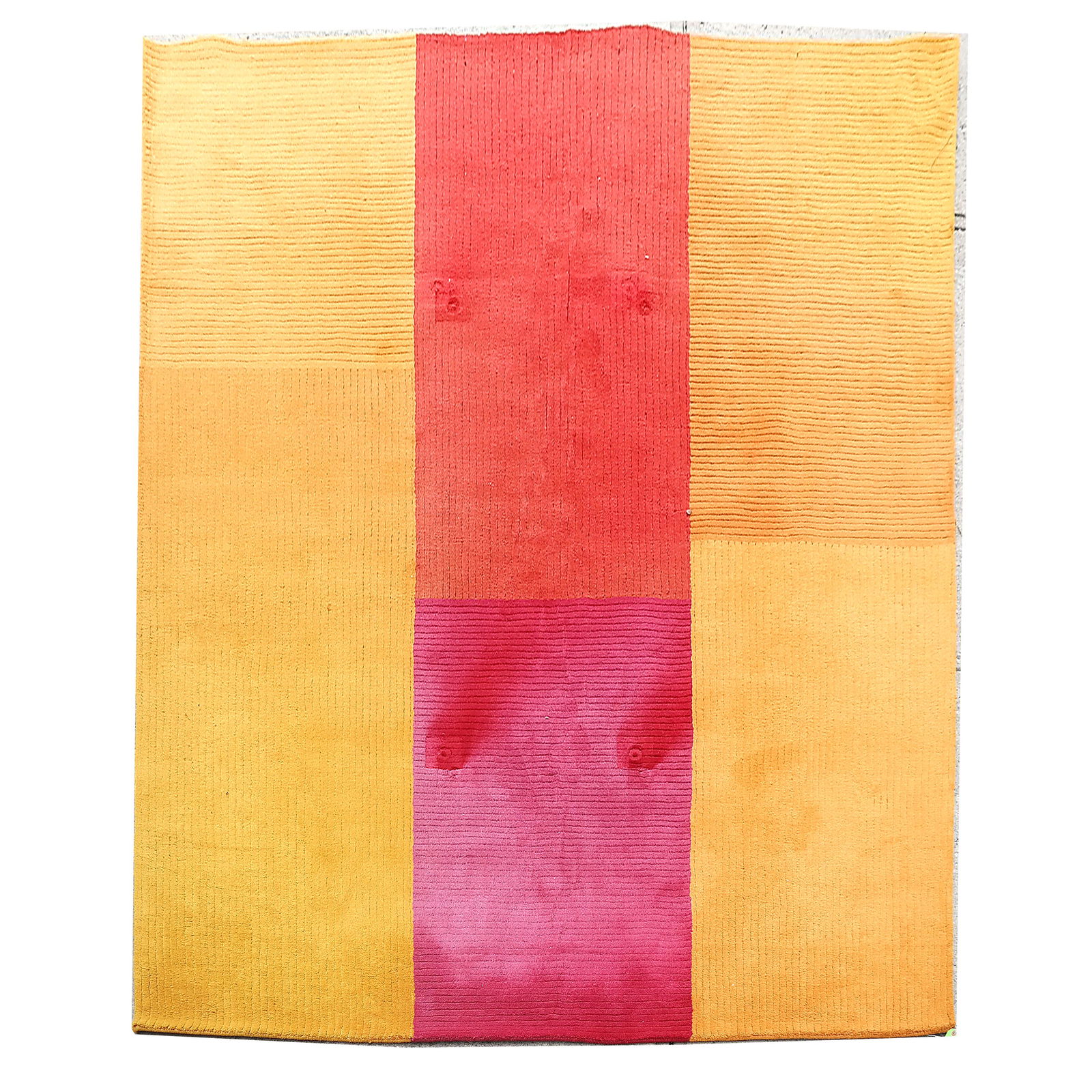 Modern Design Carpet (1 of 10)