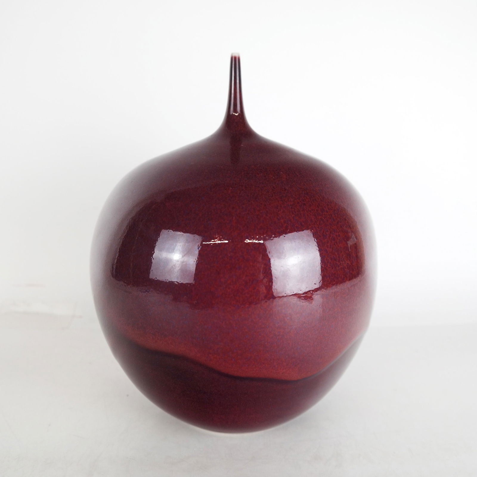Cliff LEE: Oxblood Pottery Vessel (1 of 7)