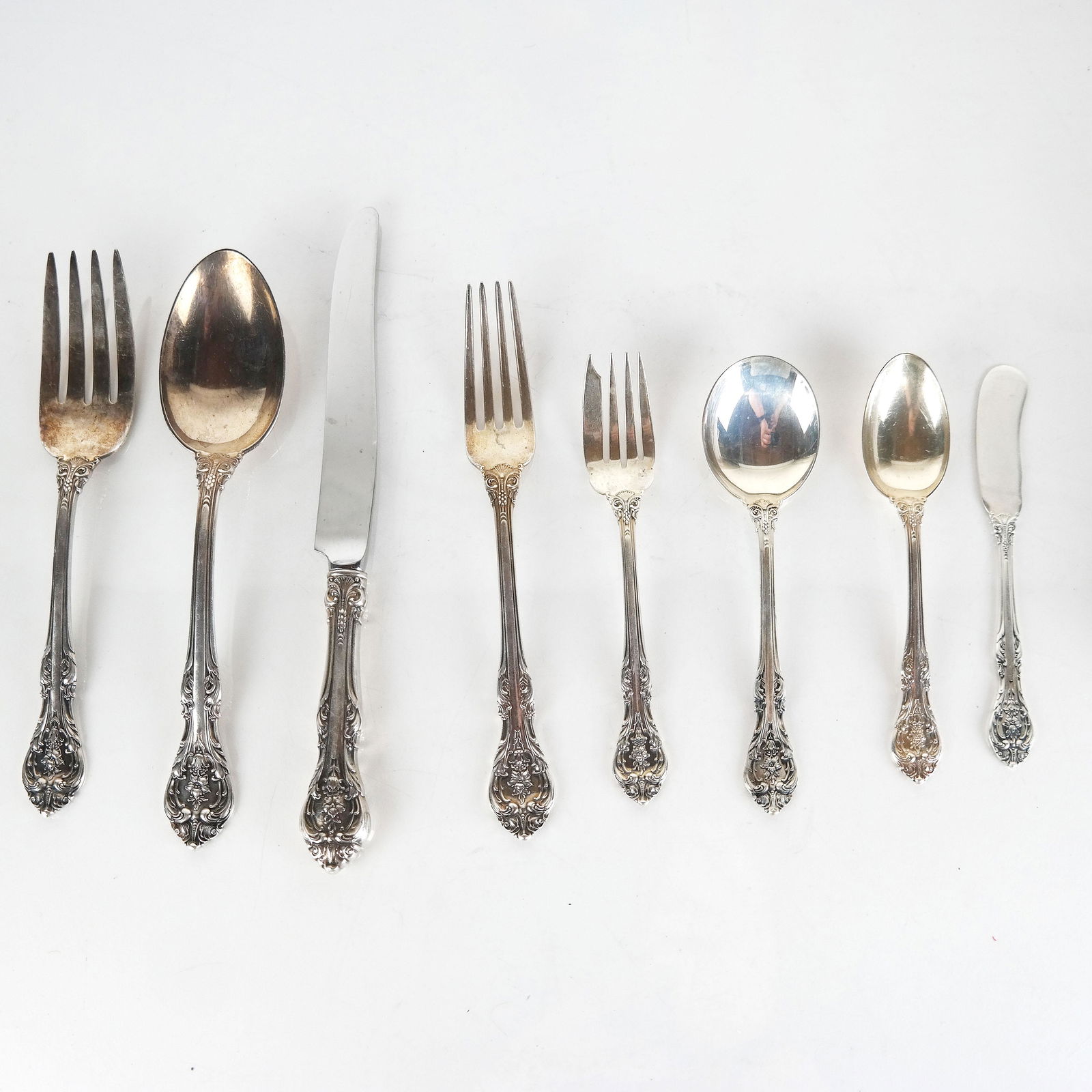 168 Piece Gorham Sterling Silver Flatware Set (1 of 20)