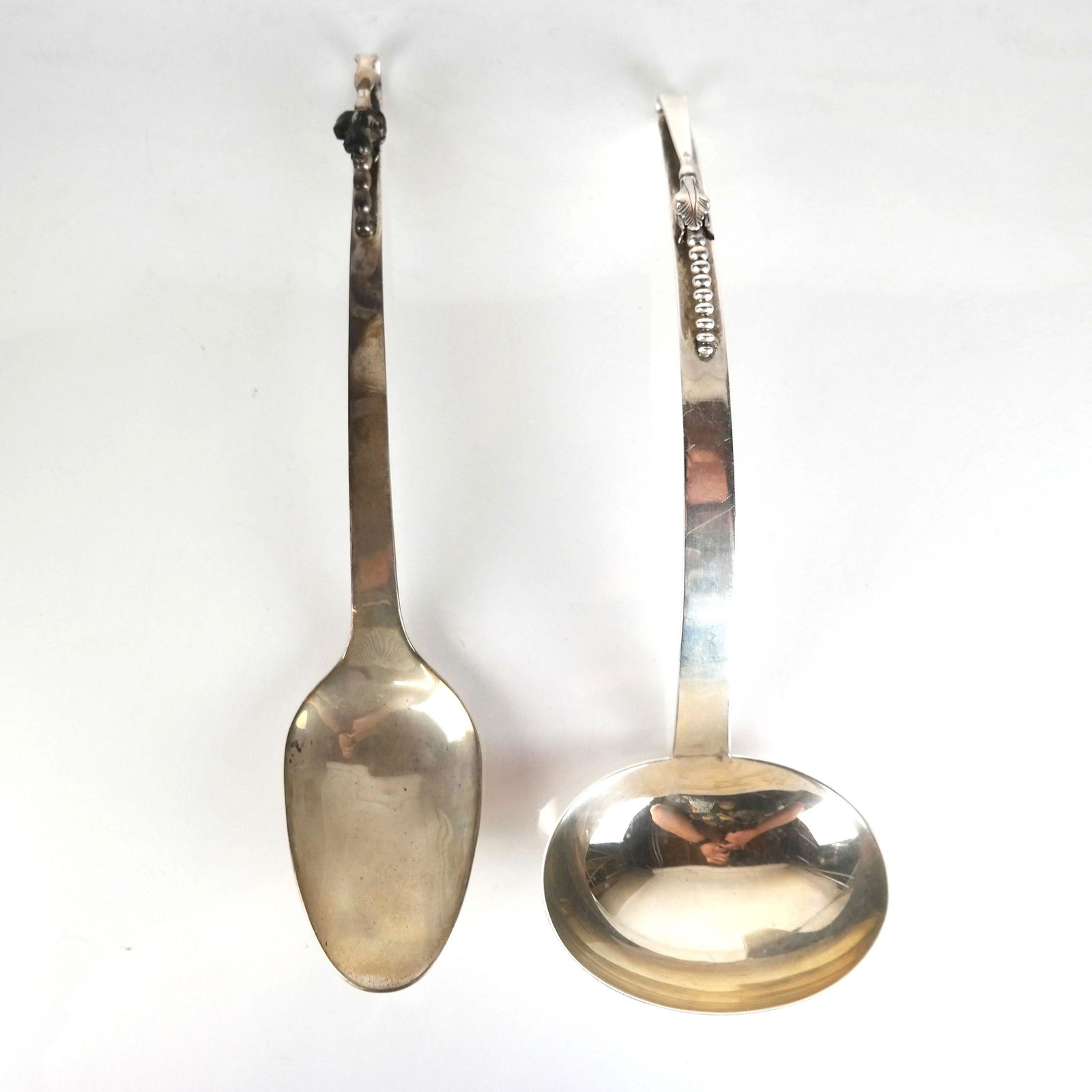 Two Mexican Sterling Silver Serving Pieces (1 of 11)