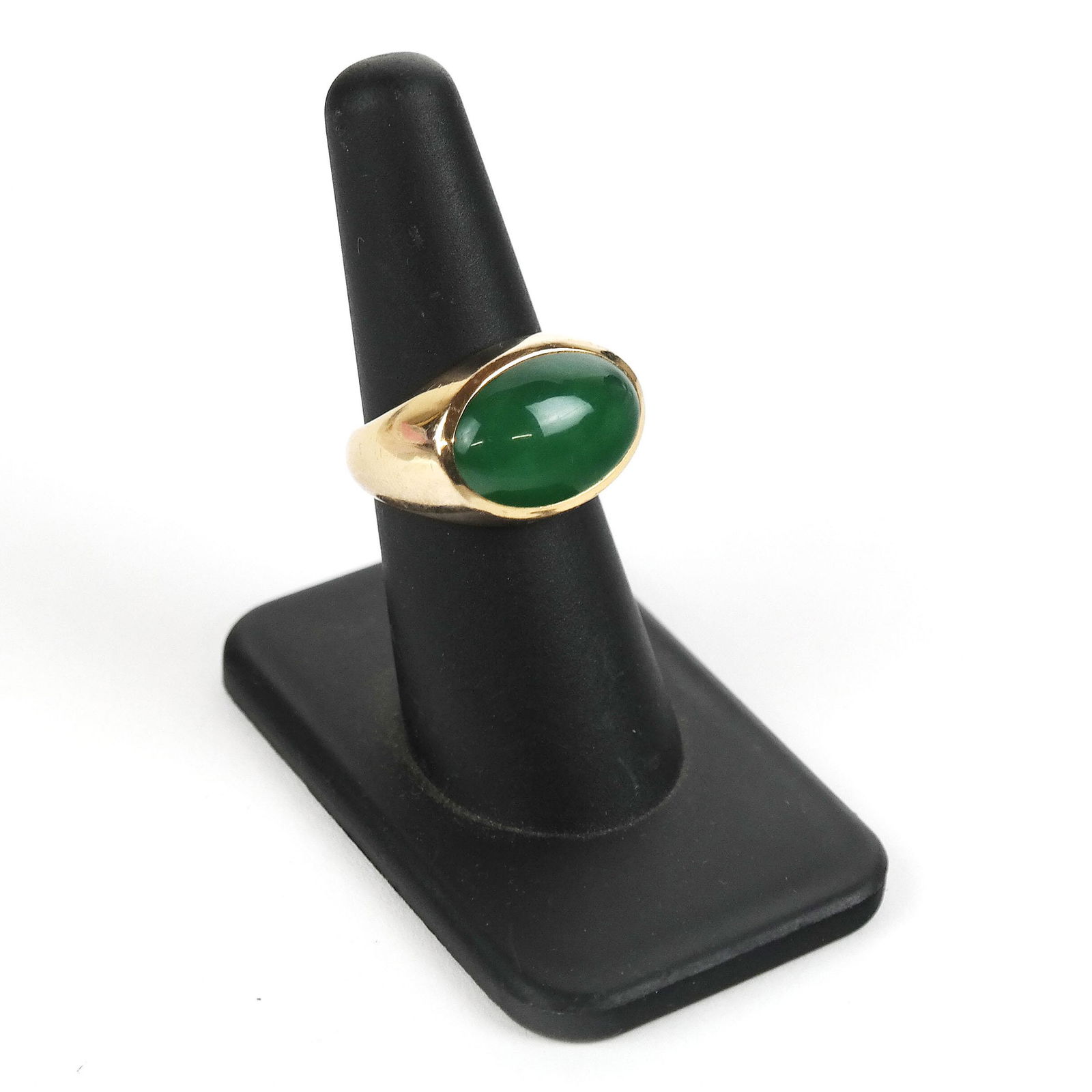 Jade Cabochon 14K Gold Ring (1 of 7)