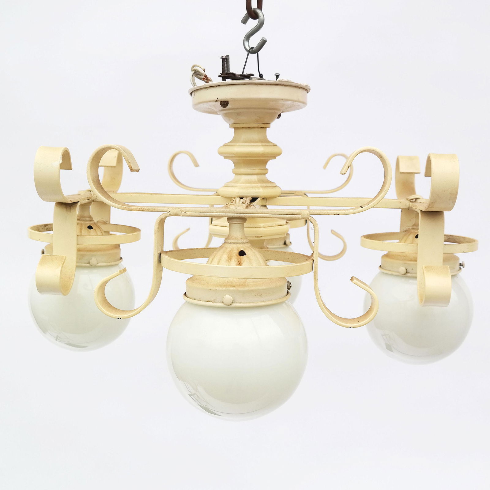 Four-Light Cream Metal & Glass Globe Fixture (1 of 7)