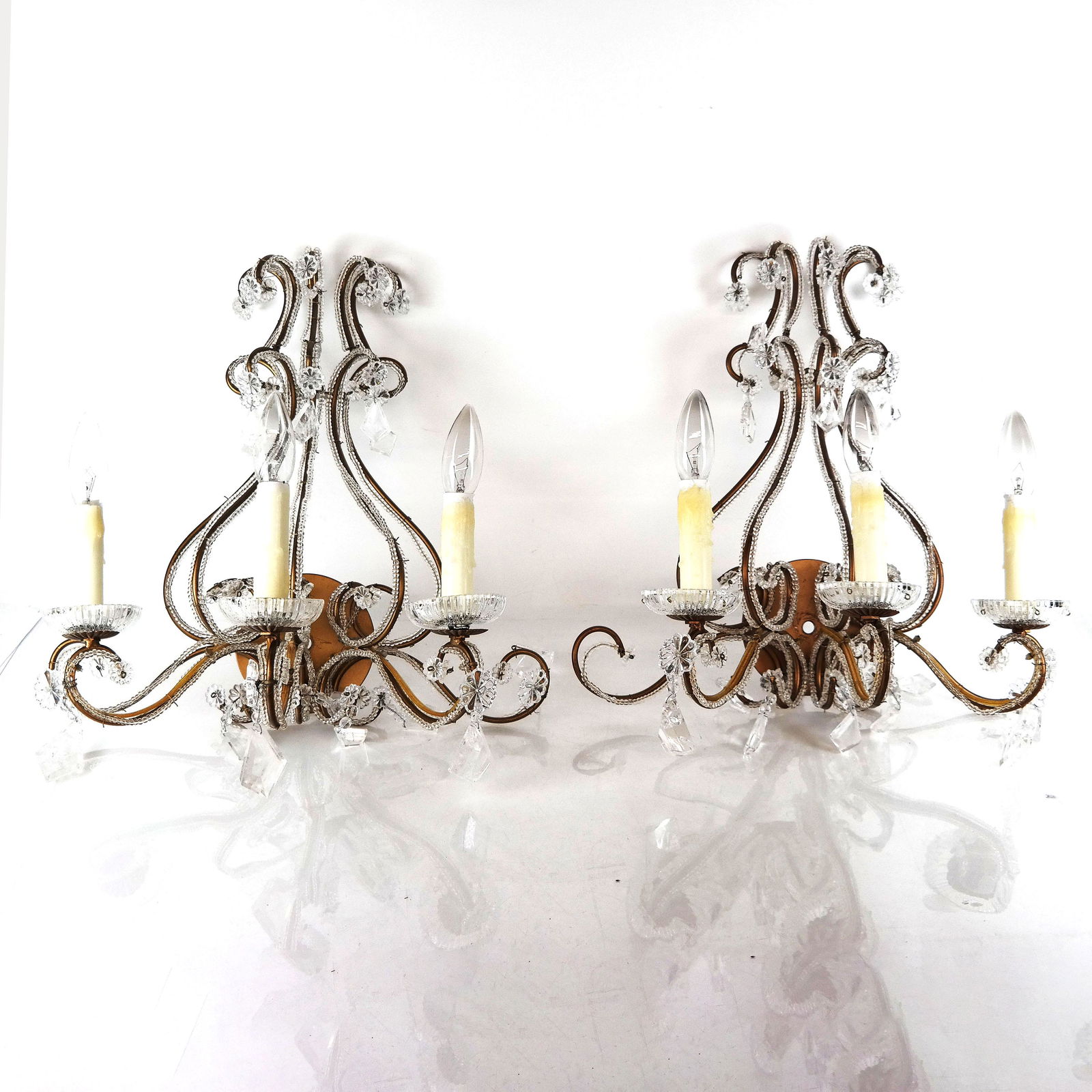Pair of Bagues-Style Beaded Sconces (1 of 12)