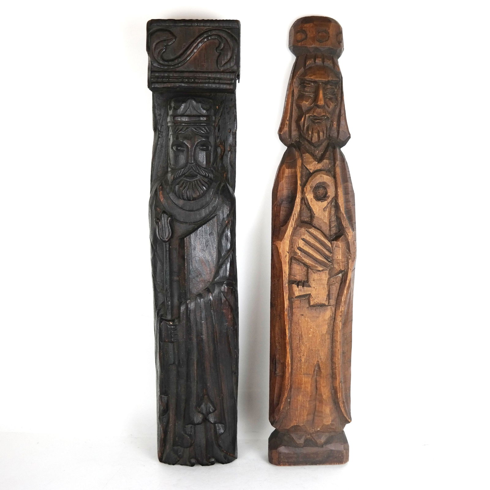 Two Gothic Carved Wood Figures (1 of 16)
