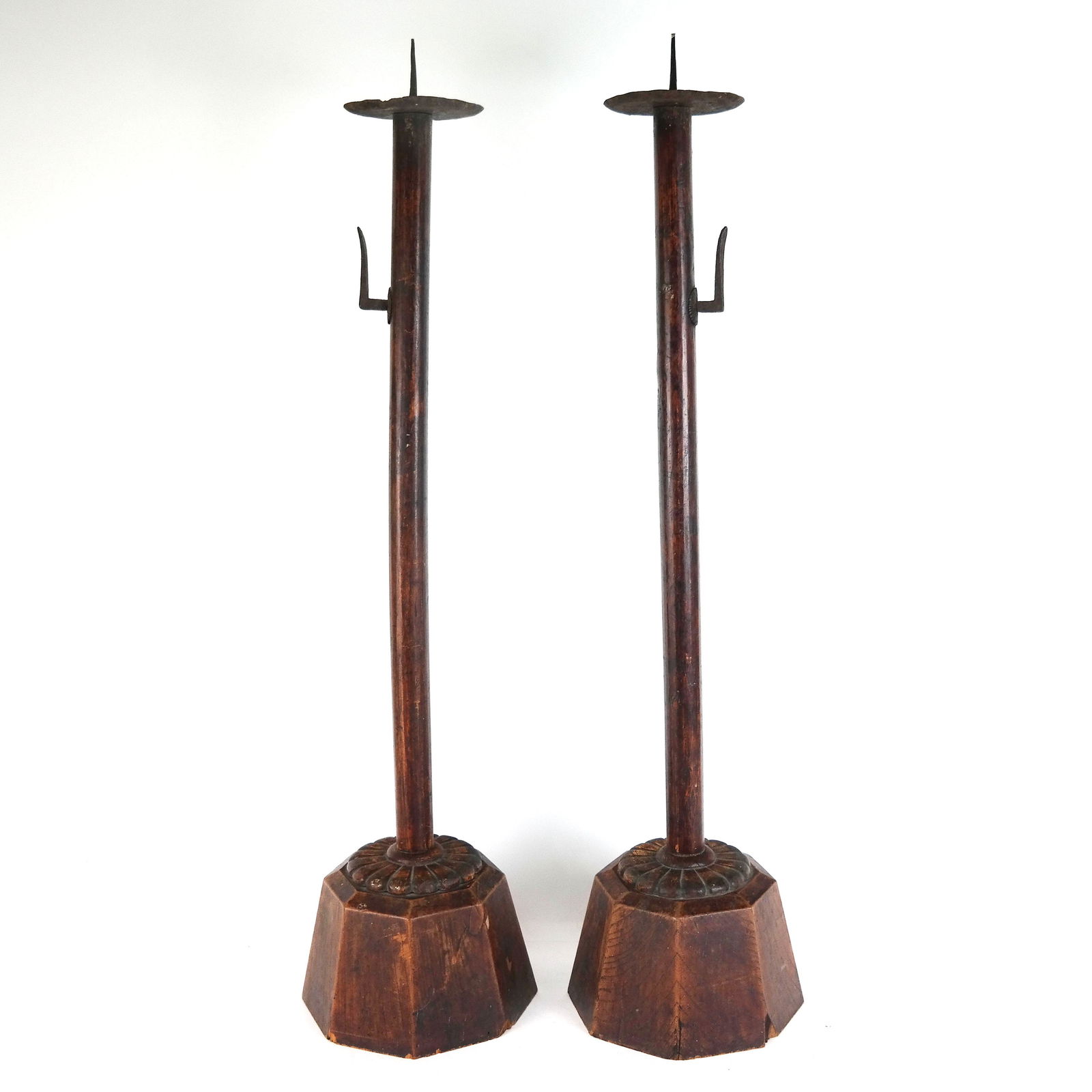 Pair Japanese Kikuza Shokudai Candlesticks (1 of 8)