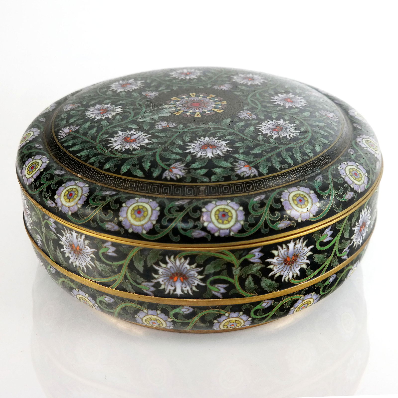 Large Chinese Cloisonne Covered Bowl (1 of 9)