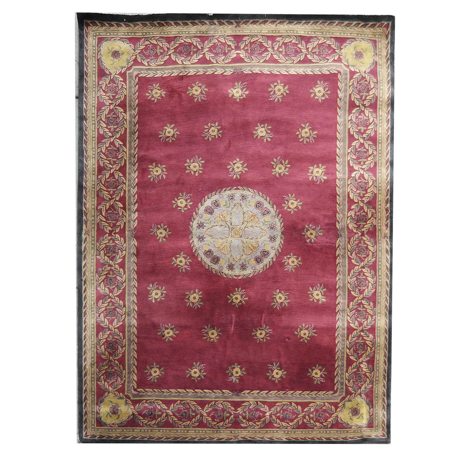 Savonnerie-Style Machine Carpet (1 of 11)