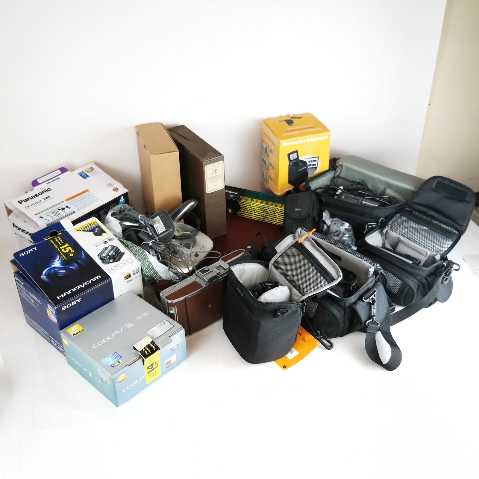 Group of Cameras & Electronic Components (1 of 15)