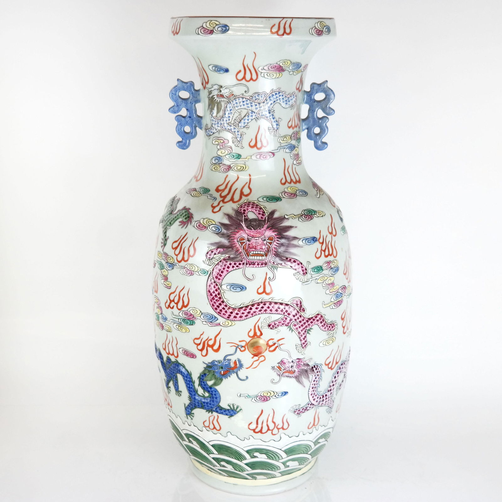 Chinese Polychrome Decorated Vase (1 of 8)