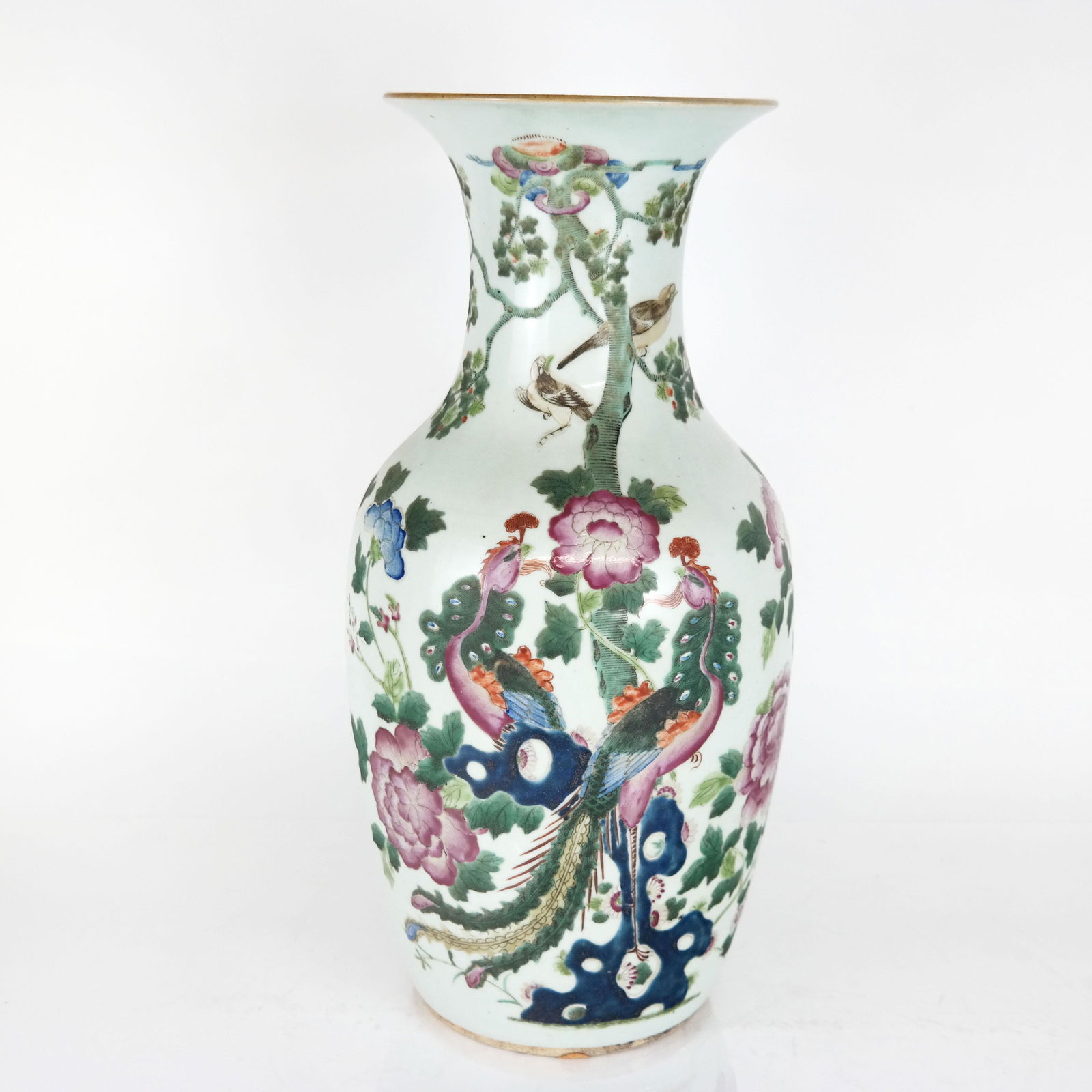 Chinese Polychrome Decorated Vase (1 of 6)
