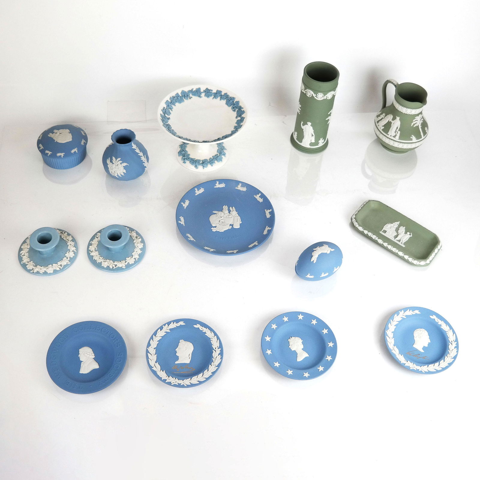 14 Pcs Wedgwood Blue & Green Jasperware (1 of 13)