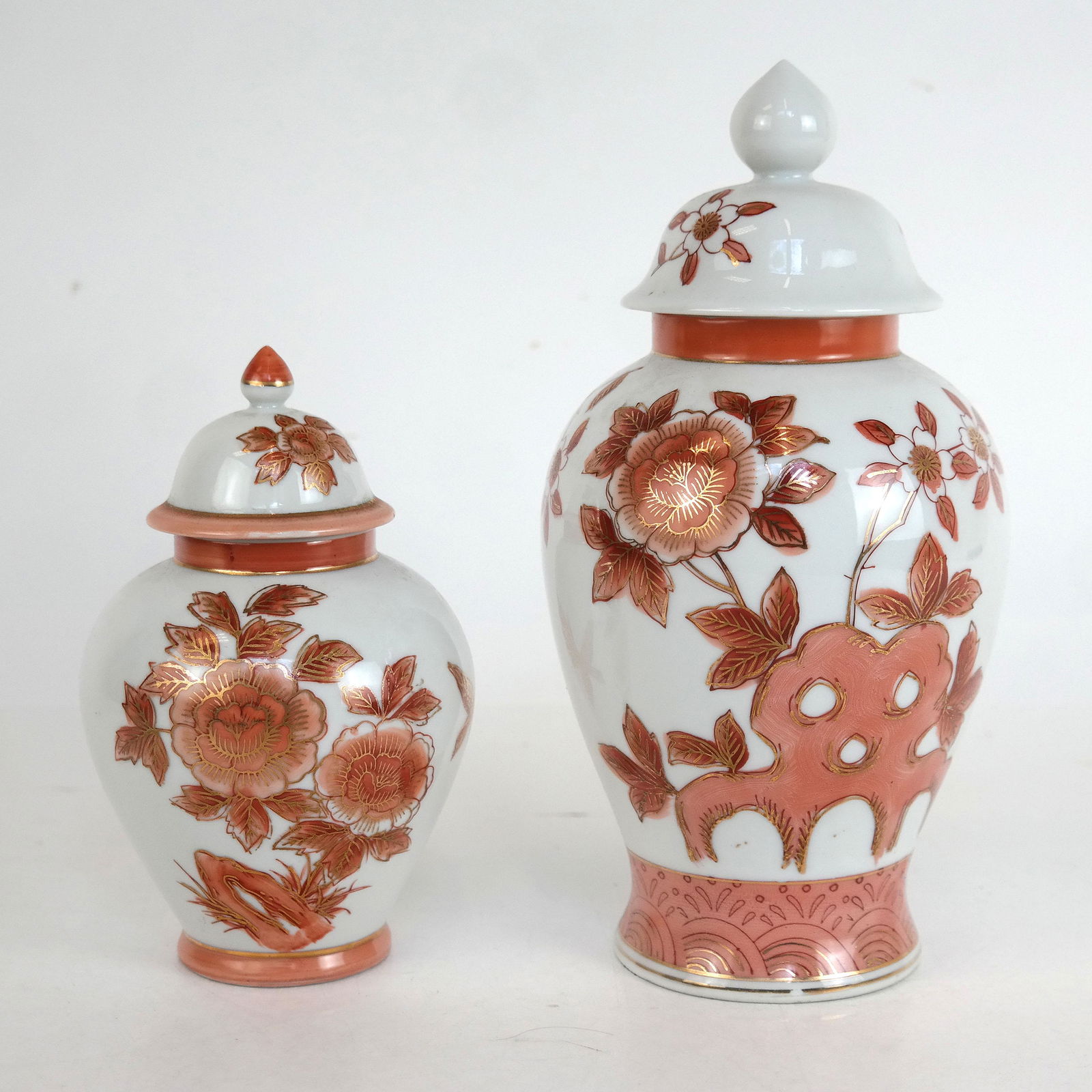 Two Japanese Porcelain Covered Jars (1 of 8)