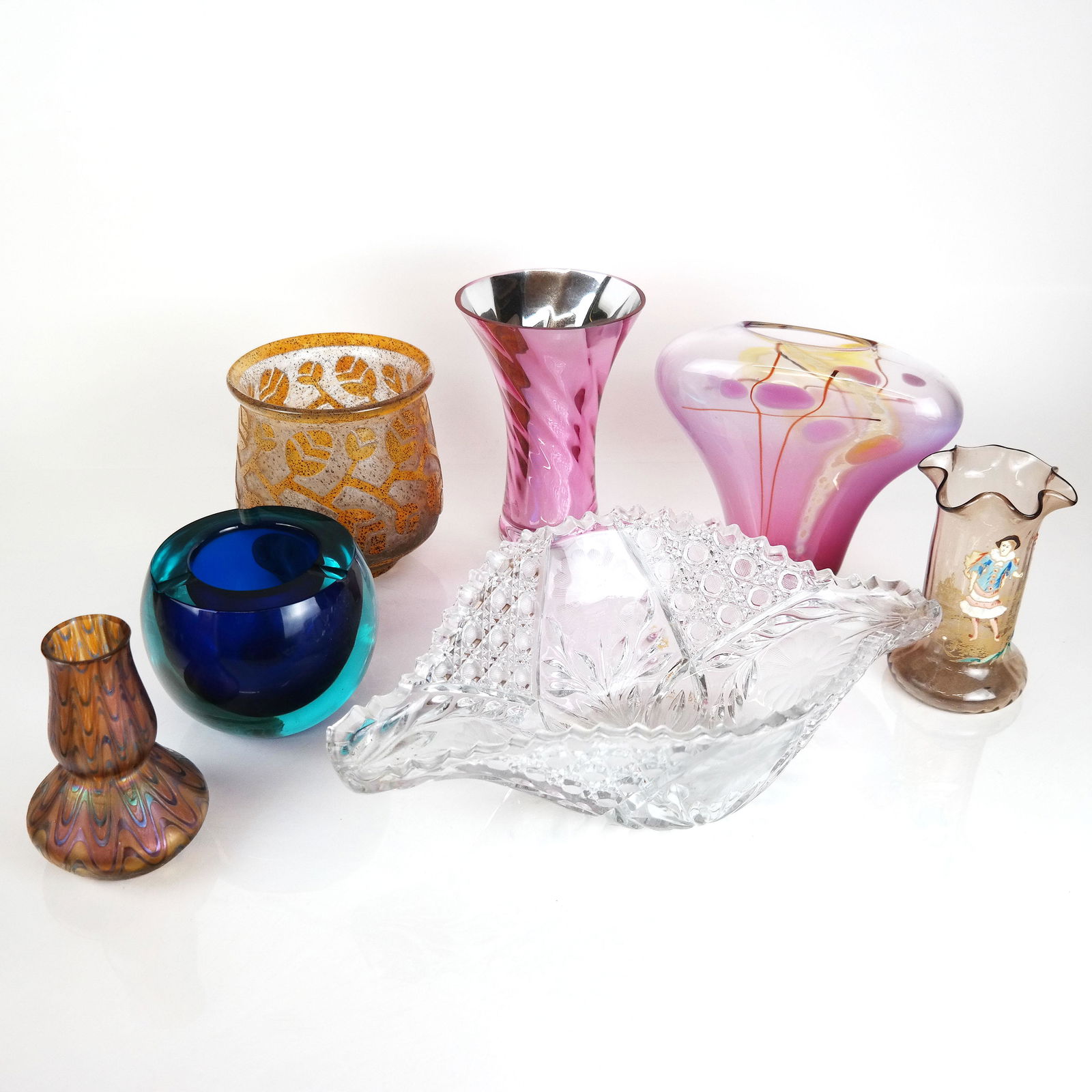 Assembled Group of 7 Glass Articles (1 of 17)