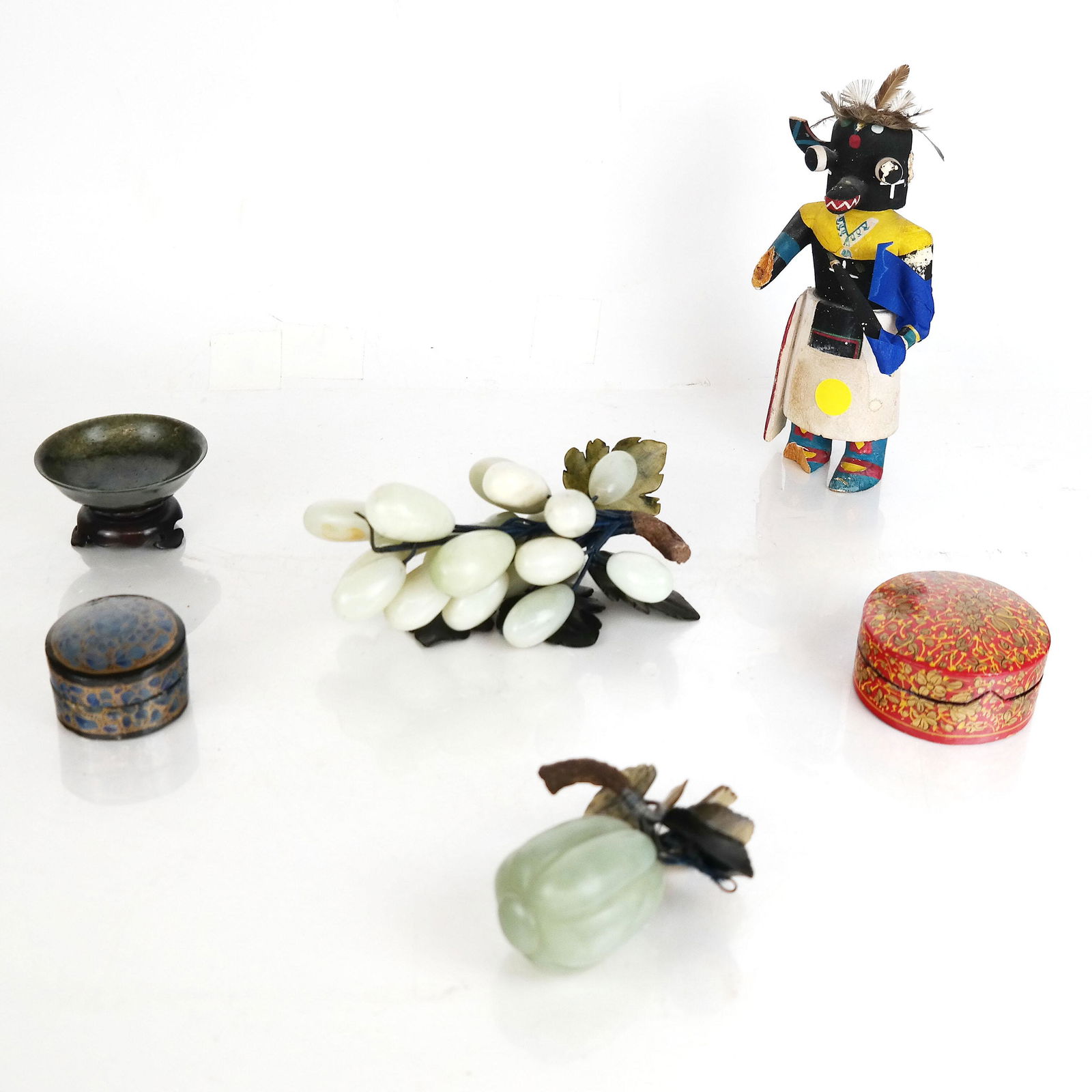 Assembled Group of 6 Decorative Table Top Articles (1 of 9)